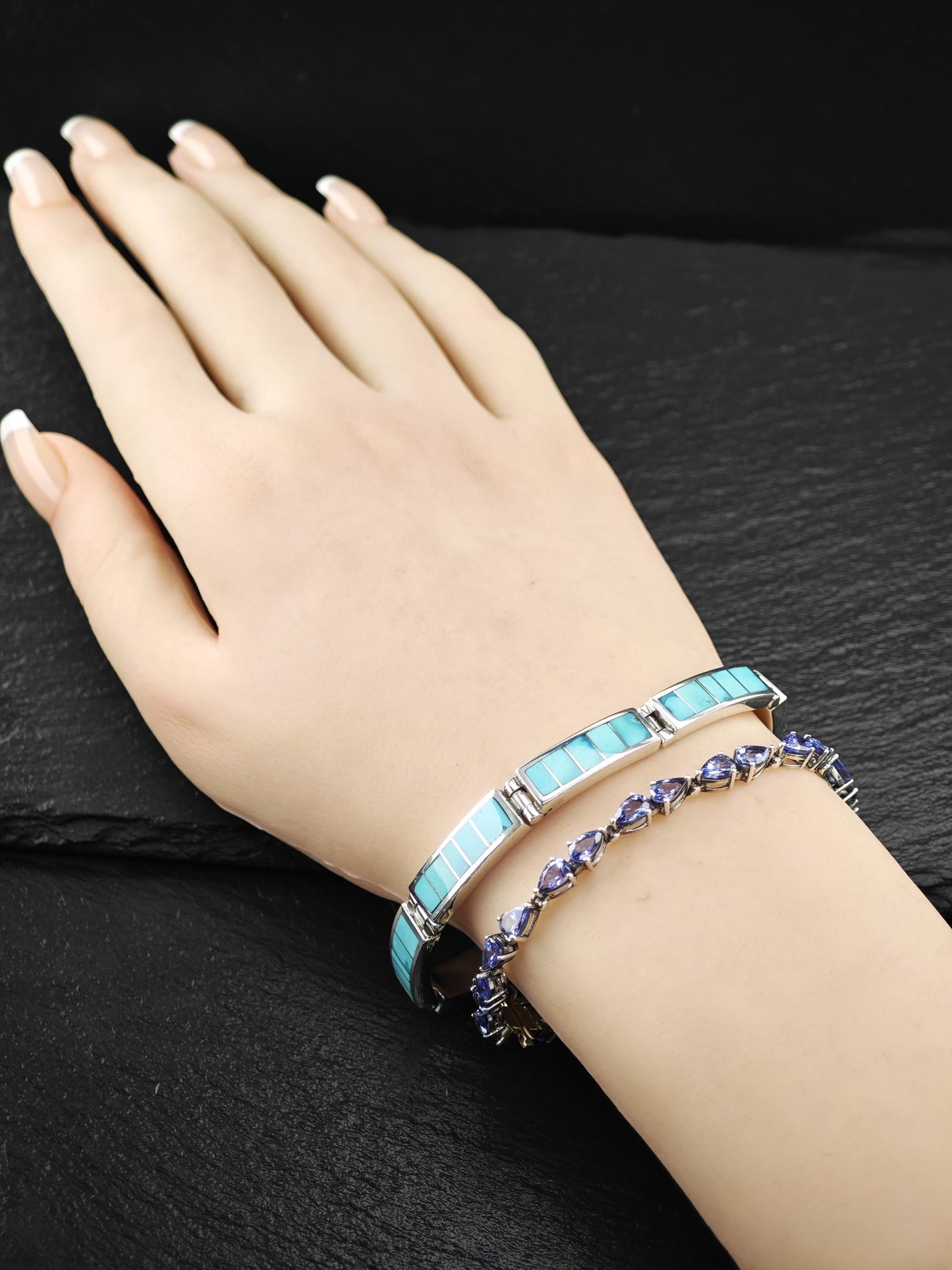 Tanzanite, 14K Gold Clasp Tennis Bracelet Sterling Silver