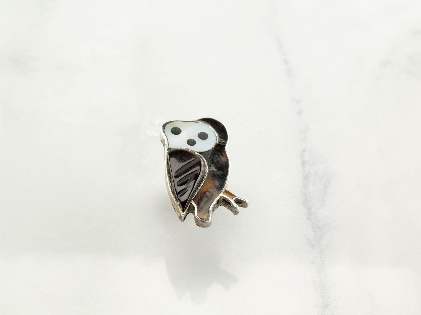 Native American Zuni Vintage Sterling Silver Shell Jet Mother of Pearl Owl Pin
