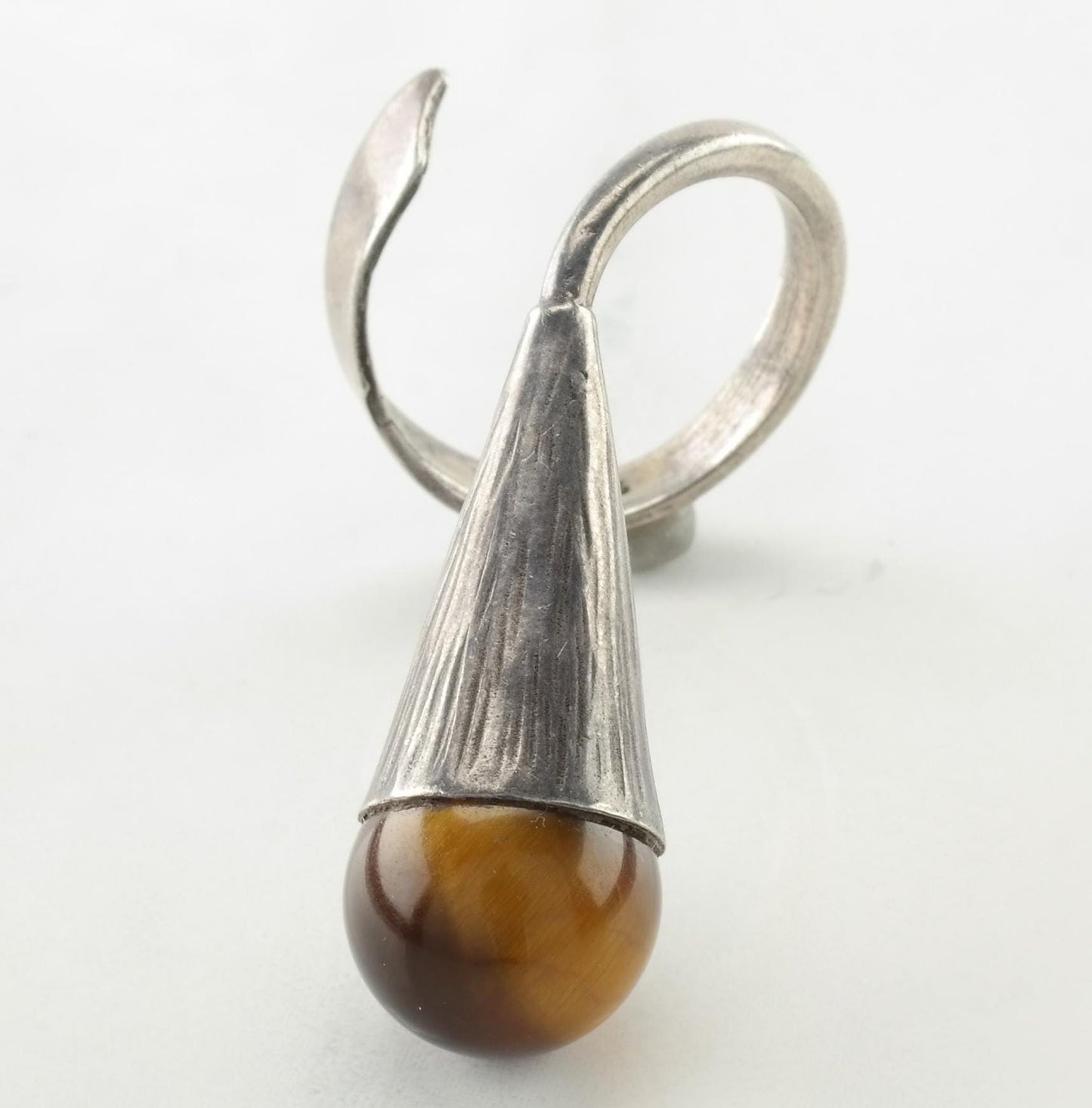 Vintage Modernist Ring Tiger's Eye Abstract Sterling Silver Size 7