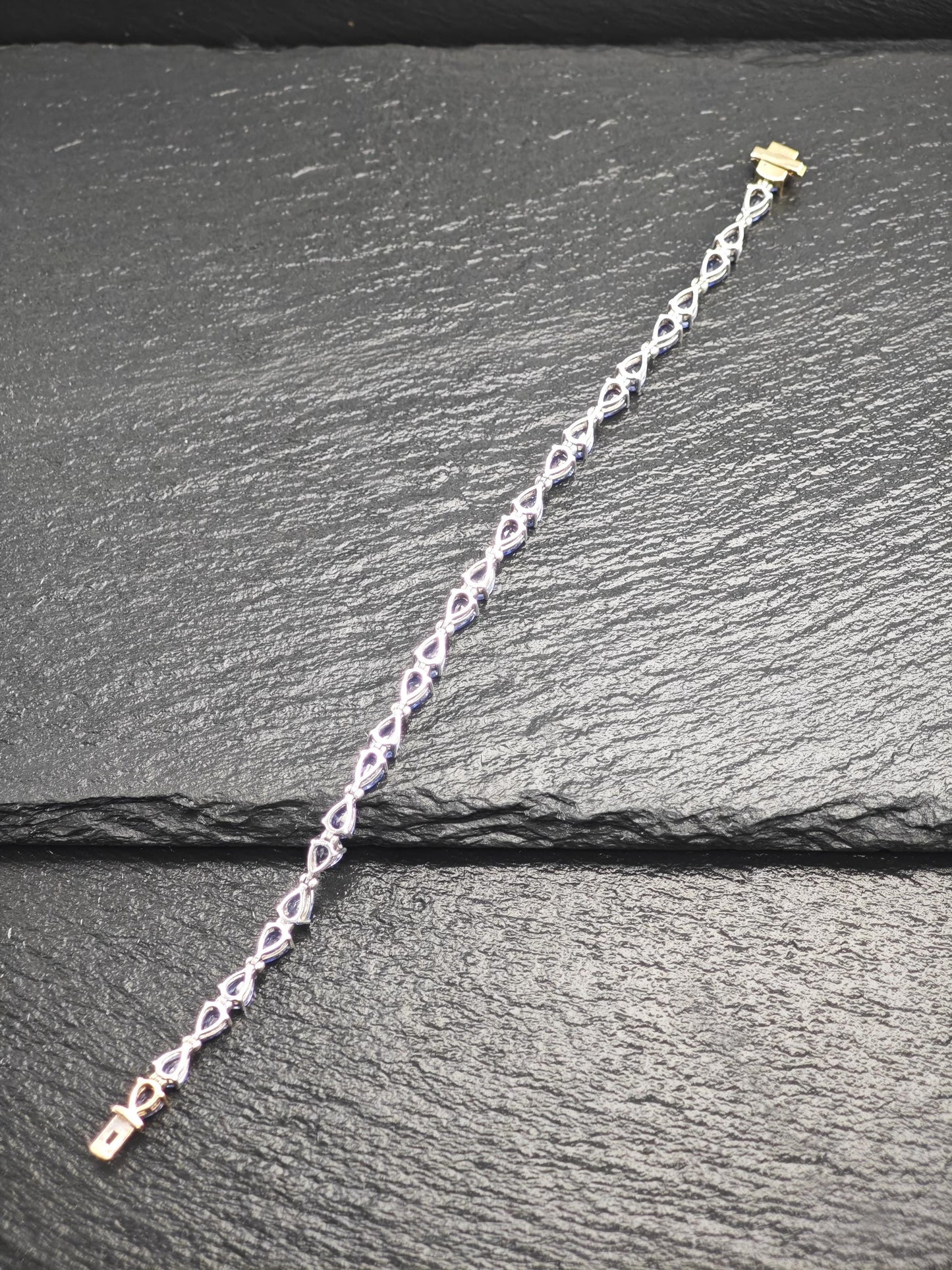 Tanzanite, 14K Gold Clasp Tennis Bracelet Sterling Silver