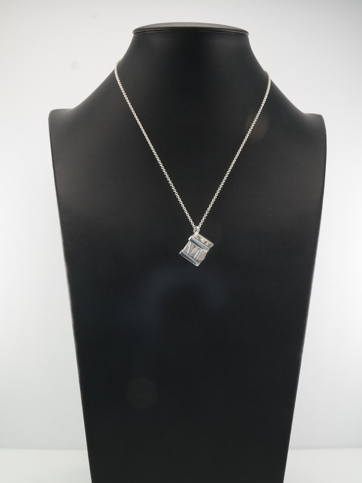 Vintage Tiffany & Co Sterling Silver Large Atlas Cube Necklace