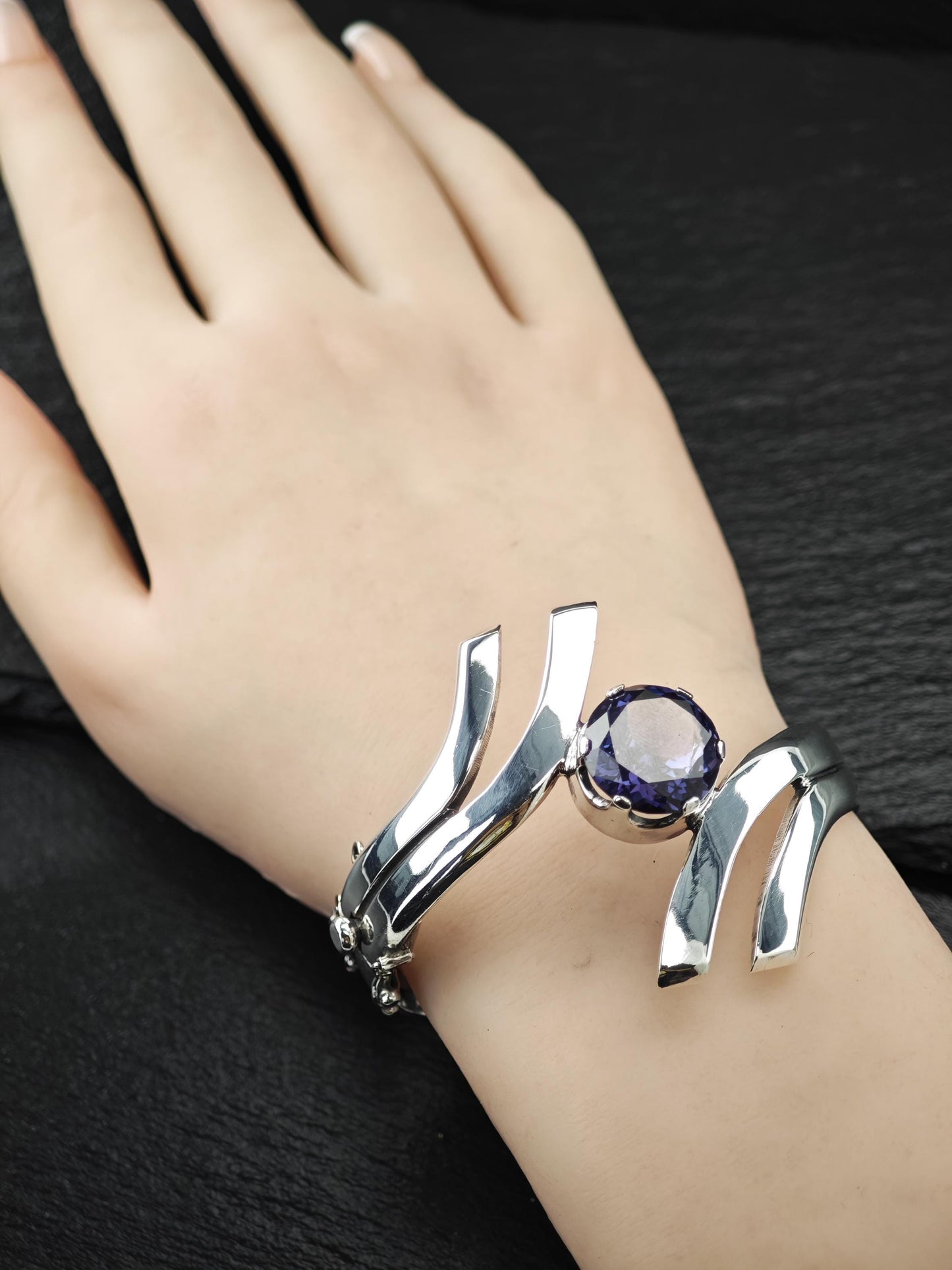 Taxco Color Change Corundum, Bangle Bracelet Sterling Silver