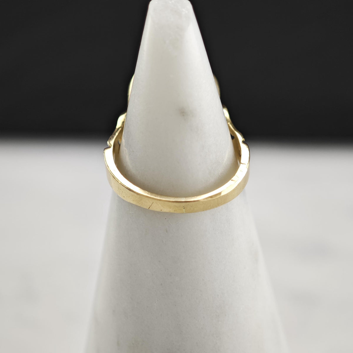 Art Nouveau Coral Cameo 10k Gold Ring Sz 4 1/2 R6802