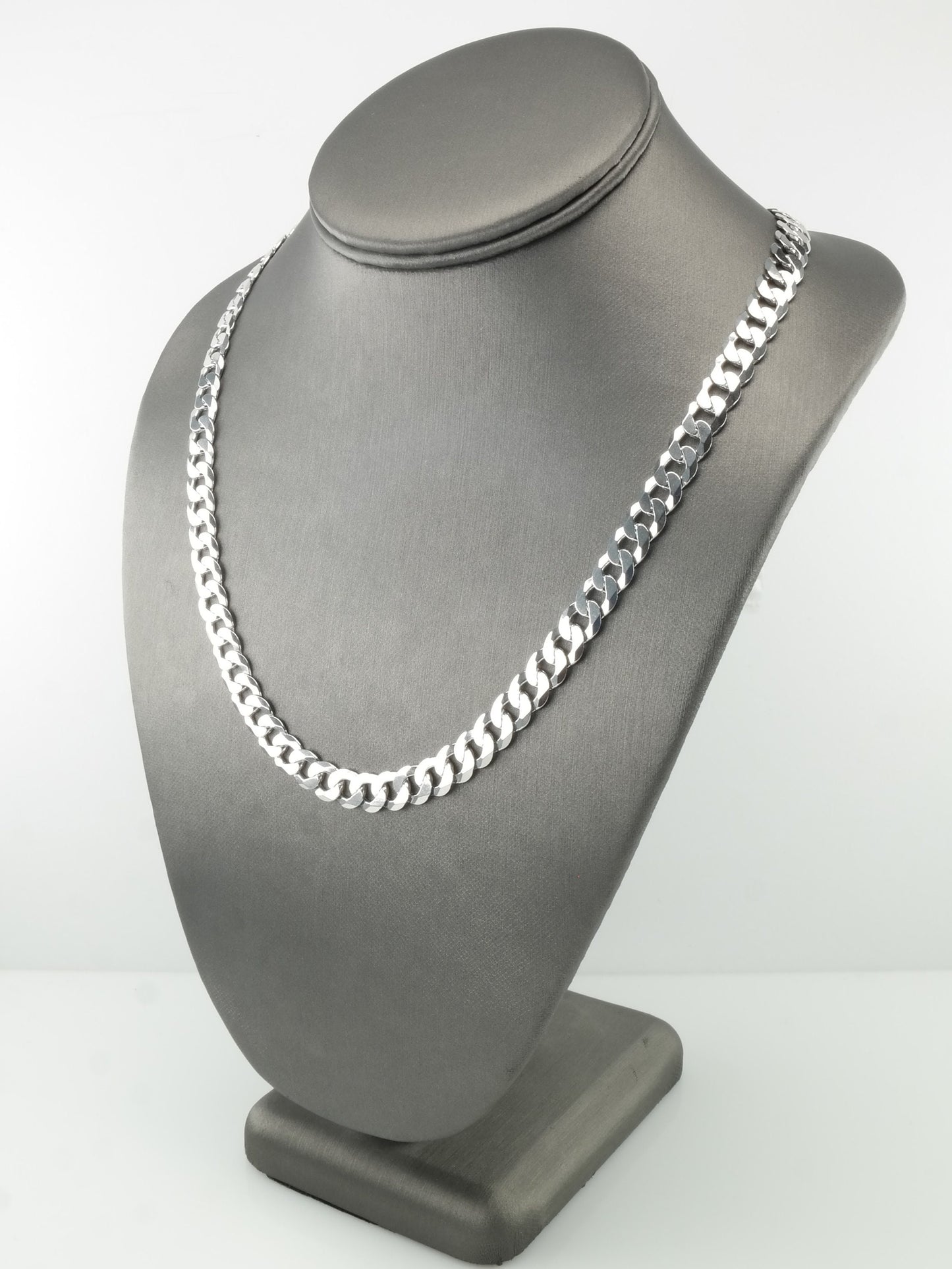 Vintage Italy Sterling Silver 26" 8.5mm Curb Necklace