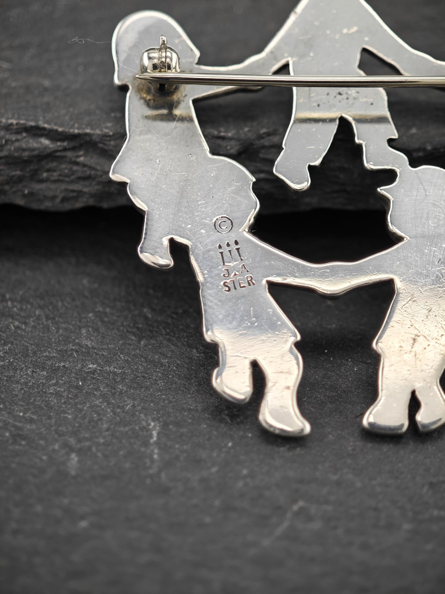 James Avery Ring Around The Roise Brooch Sterling Silver