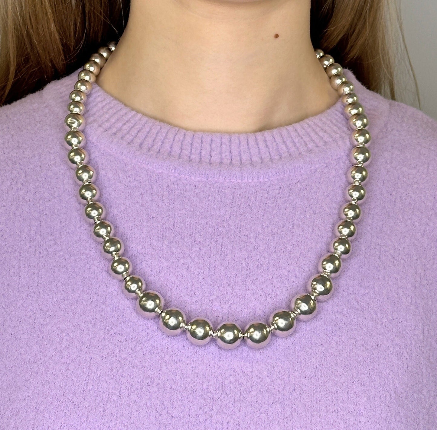 Vintage Southwest Sterling Silver 14 - 10mm Graduating Bead Necklace