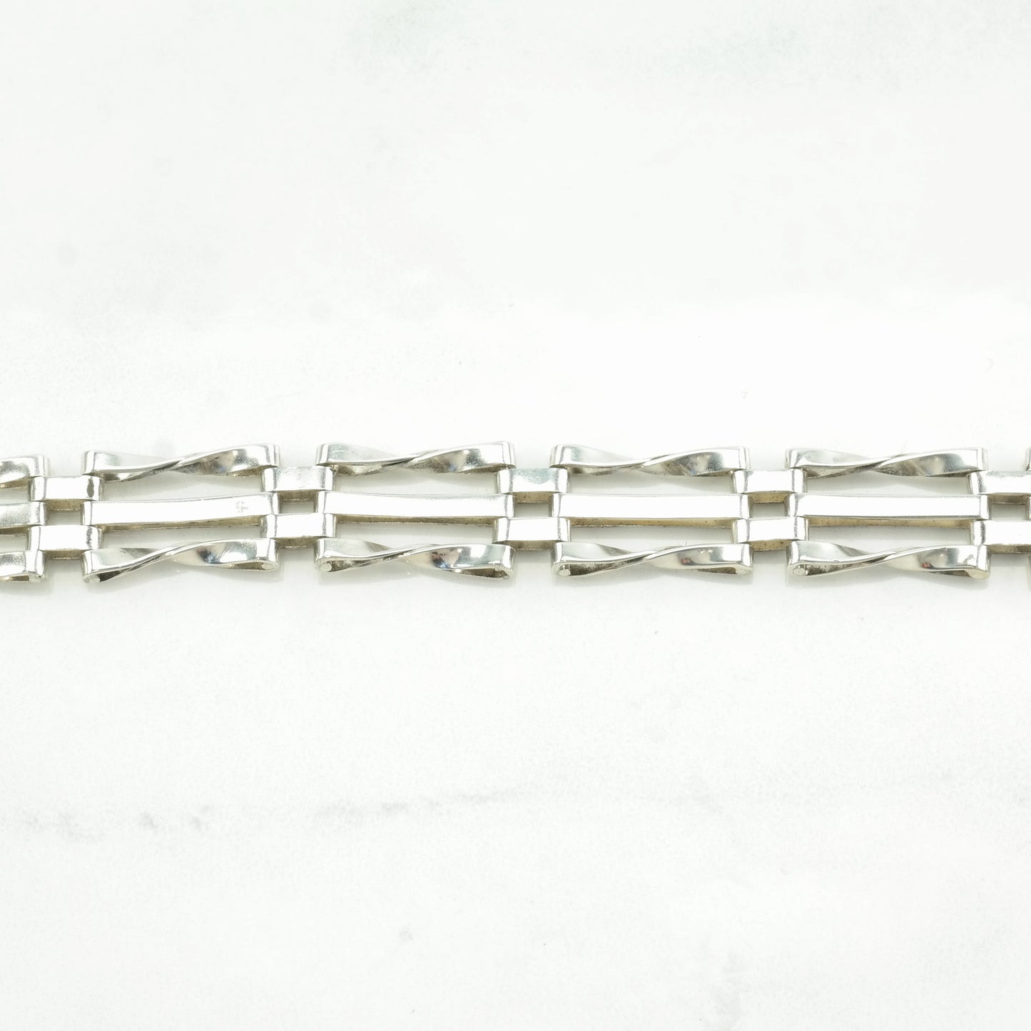 Vintage English Sterling Silver Link Bracelet Heart Locket