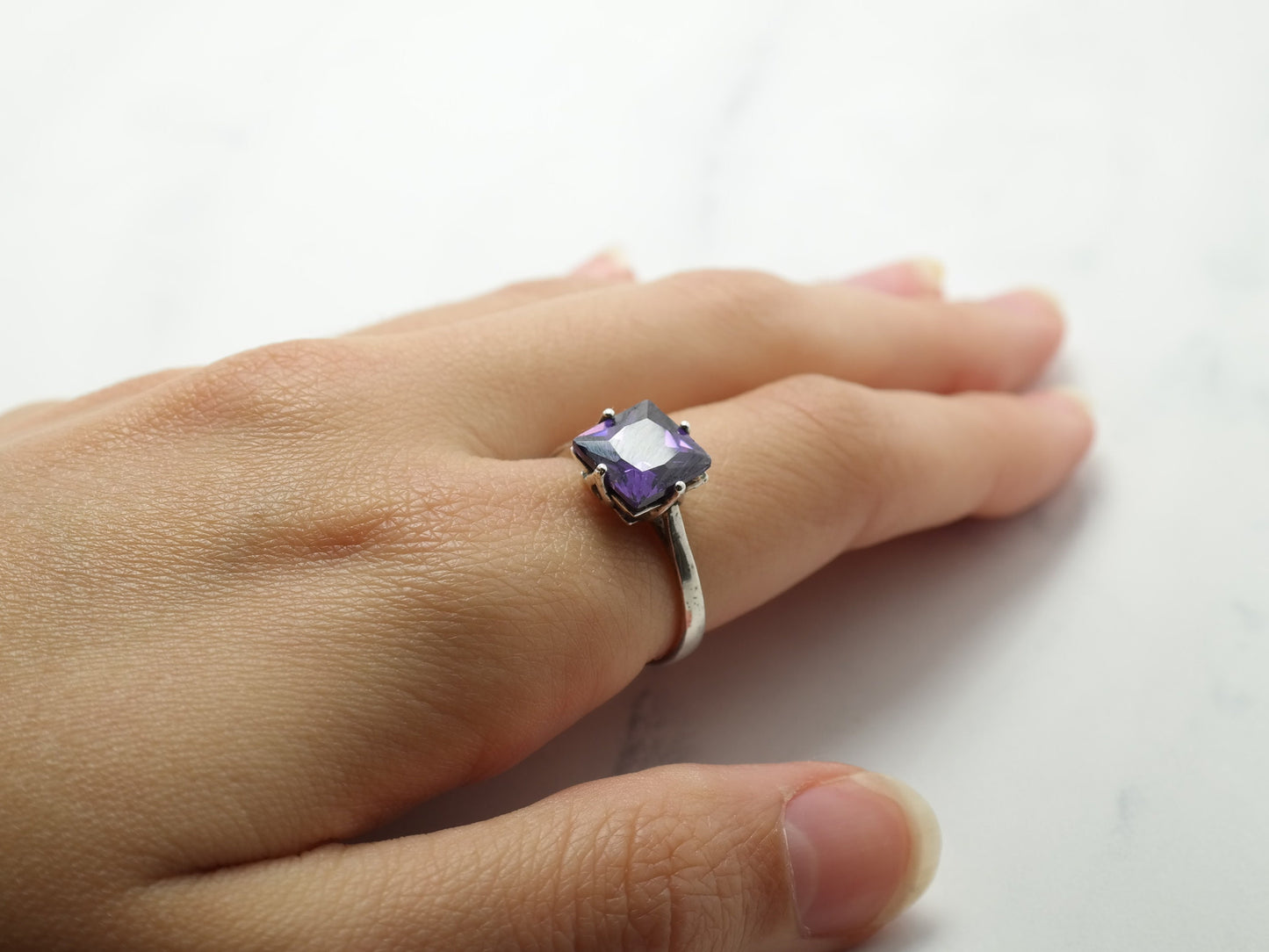 Vintage Sterling Silver Ring CZ Purple Size 6 3/4