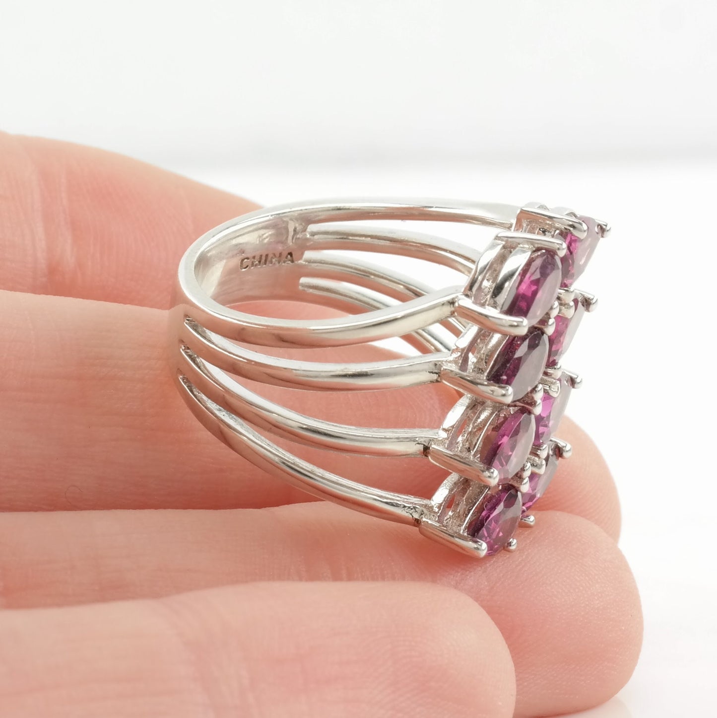 Vintage Sterling Silver Ring Garnet Purple Size 6 1/4