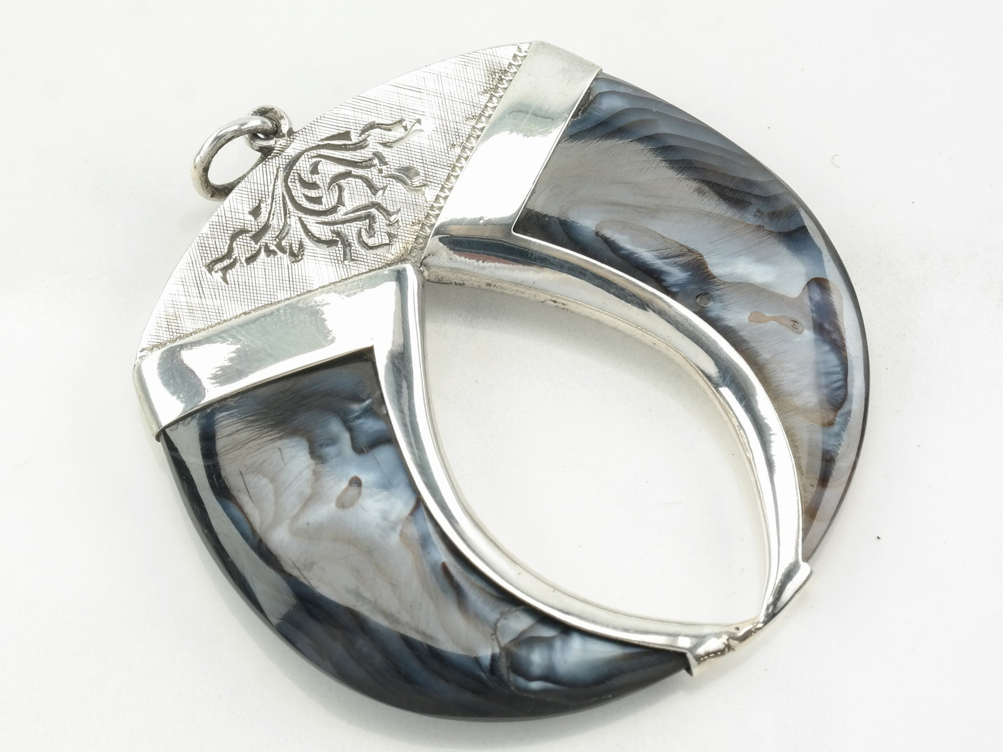 Vintage Abalone Faux Claw Sterling Silver Pendant