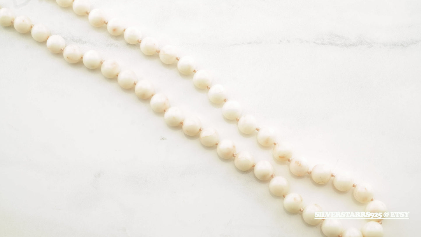 Vintage 14k Gold Angel skin coral Necklace