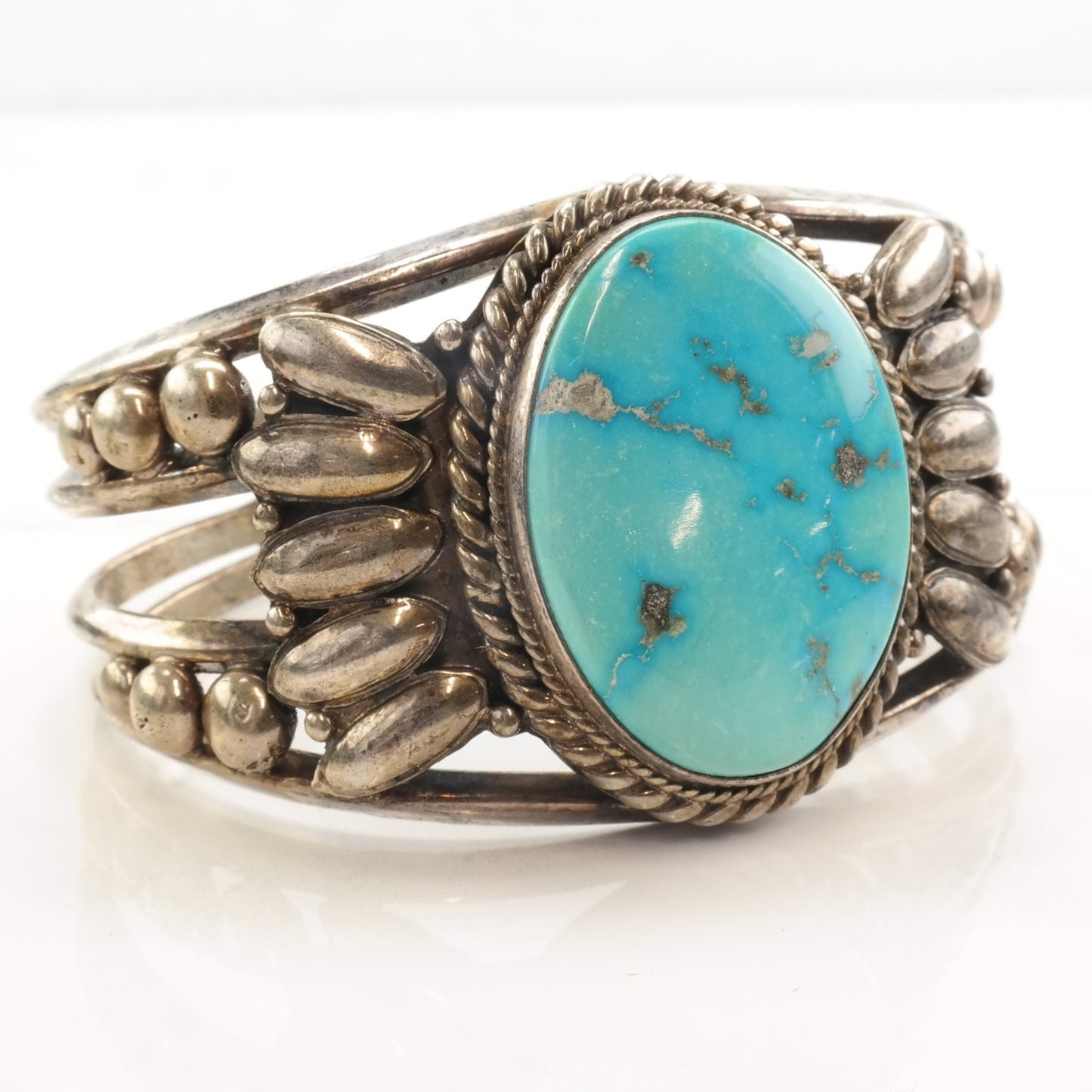 Native American Sterling Silver Turquoise Oval Cuff Bracelet