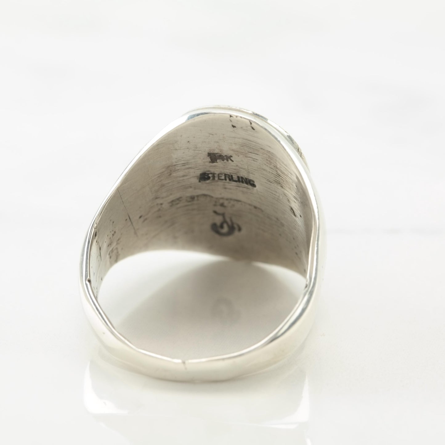Vintage Native American, Sterling Silver Wolf Ring Size 11