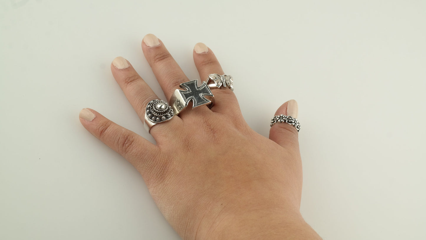 Vintage Sterling Silver Cross Ring Size 16