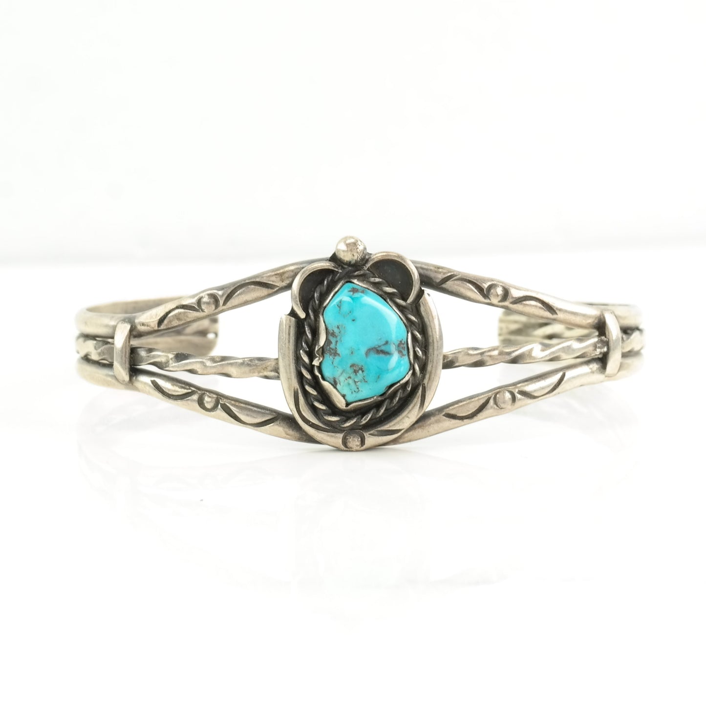 Native American Sterling Silver Cuff Bracelet Blue Turquoise