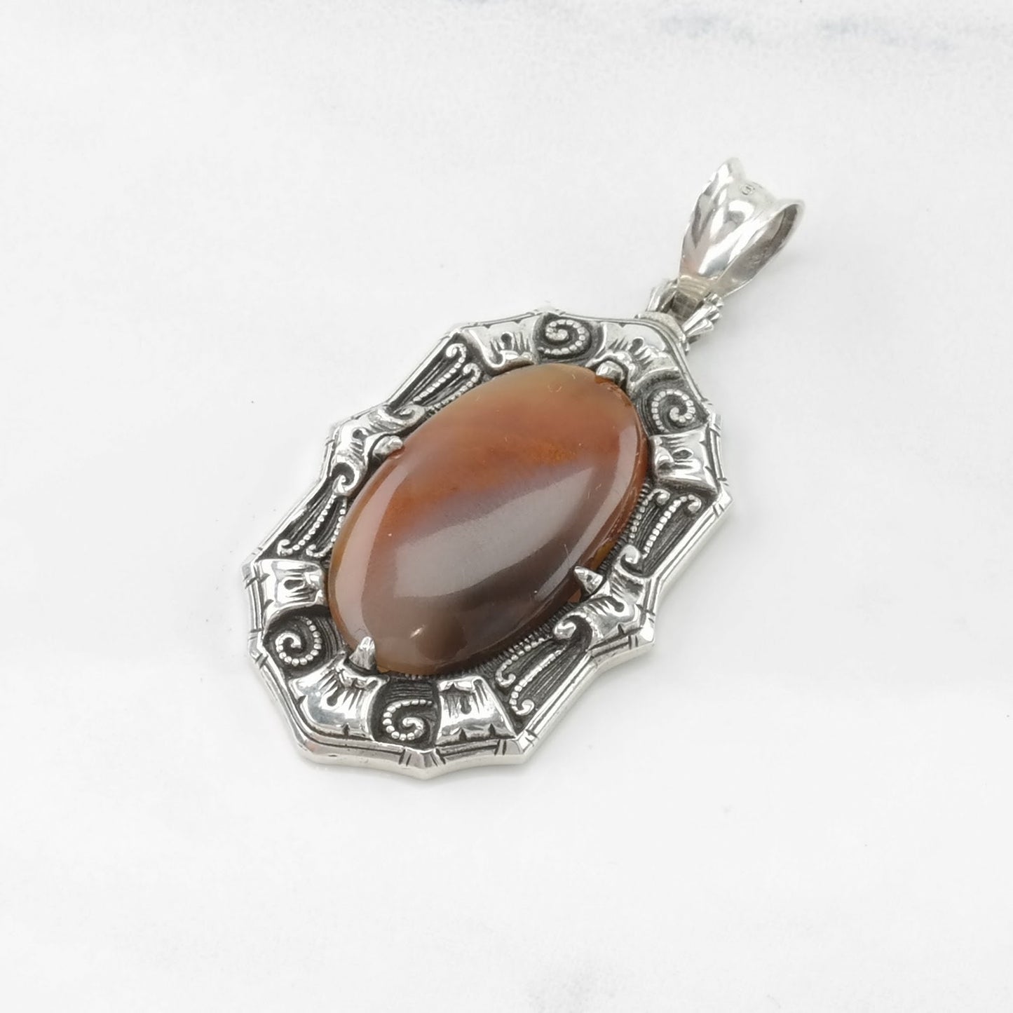 Vintage Art Deco Agate Scroll Sterling Silver Pendant