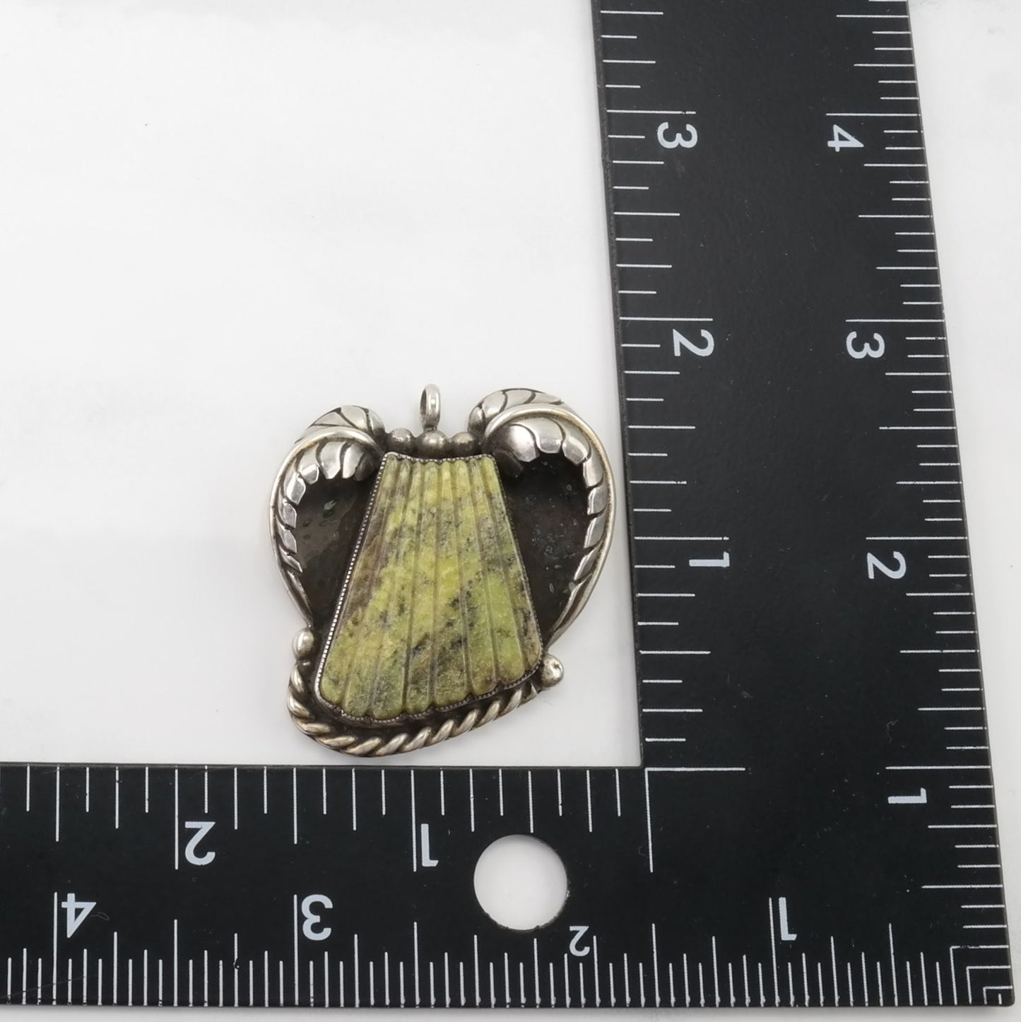 Vintage Native American Green Gemstone Leaf Sterling Silver Pendant