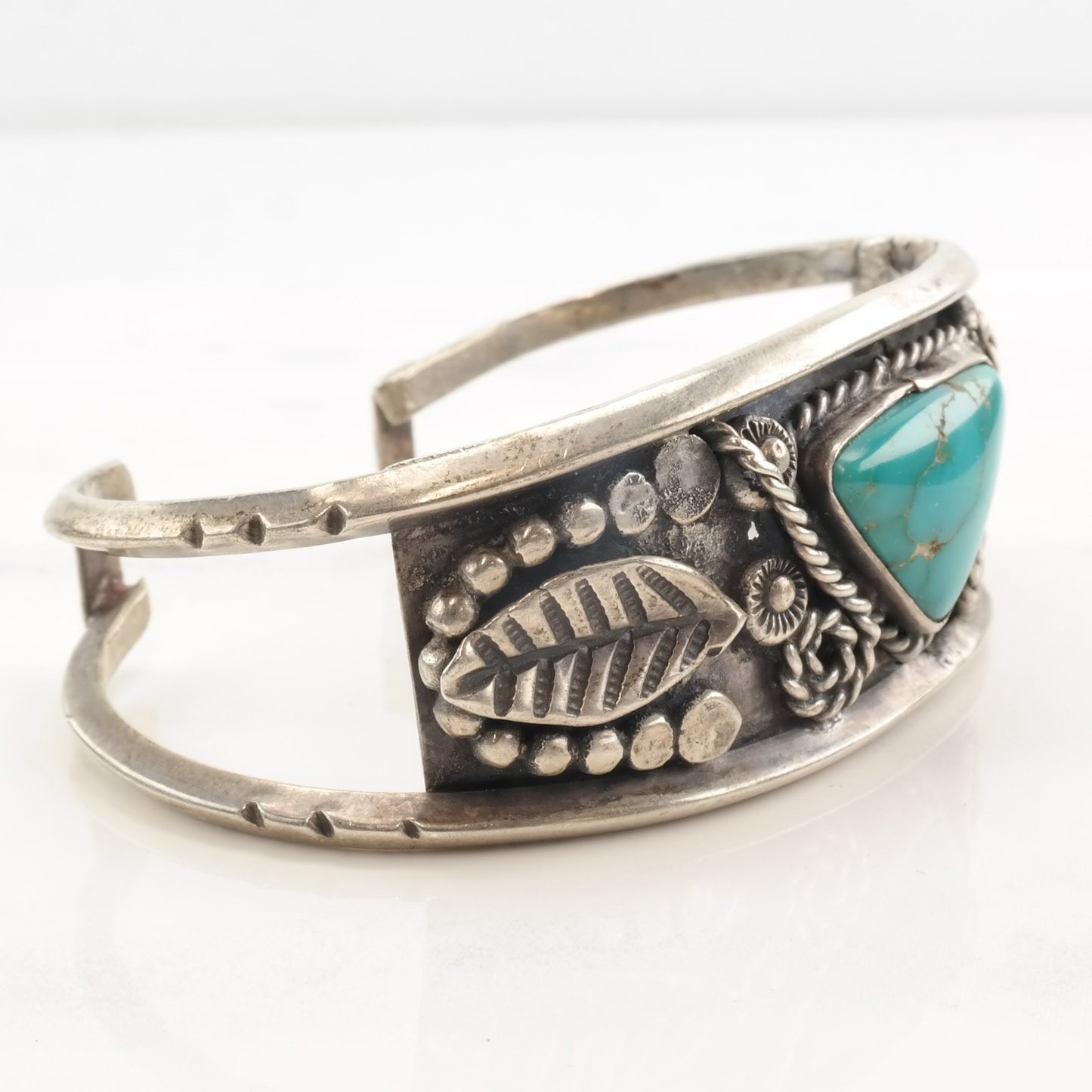 Native American Sterling Silver Turquoise Leaf Triangle Cuff Bracelet