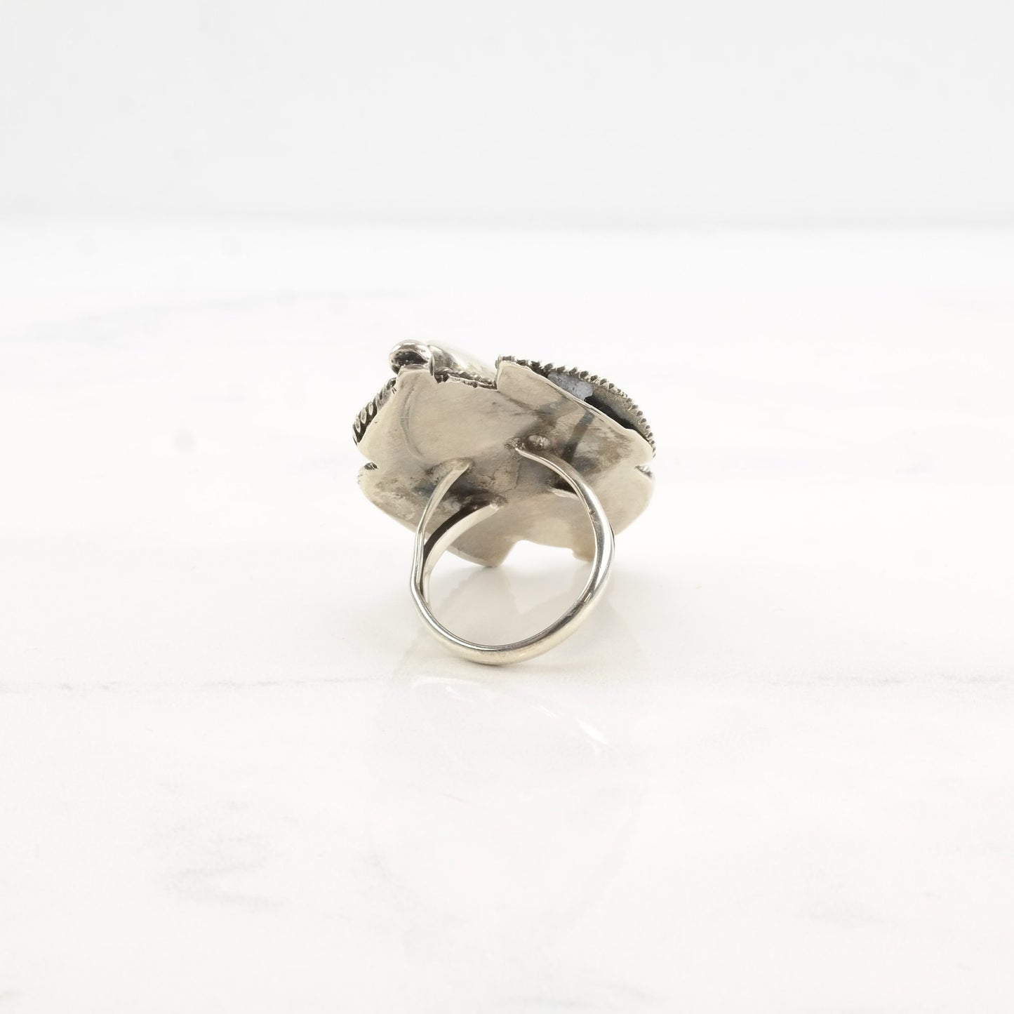 Vintage Native American Silver Ring MOP Turquoise Leaf Sterling Size 5 1/2