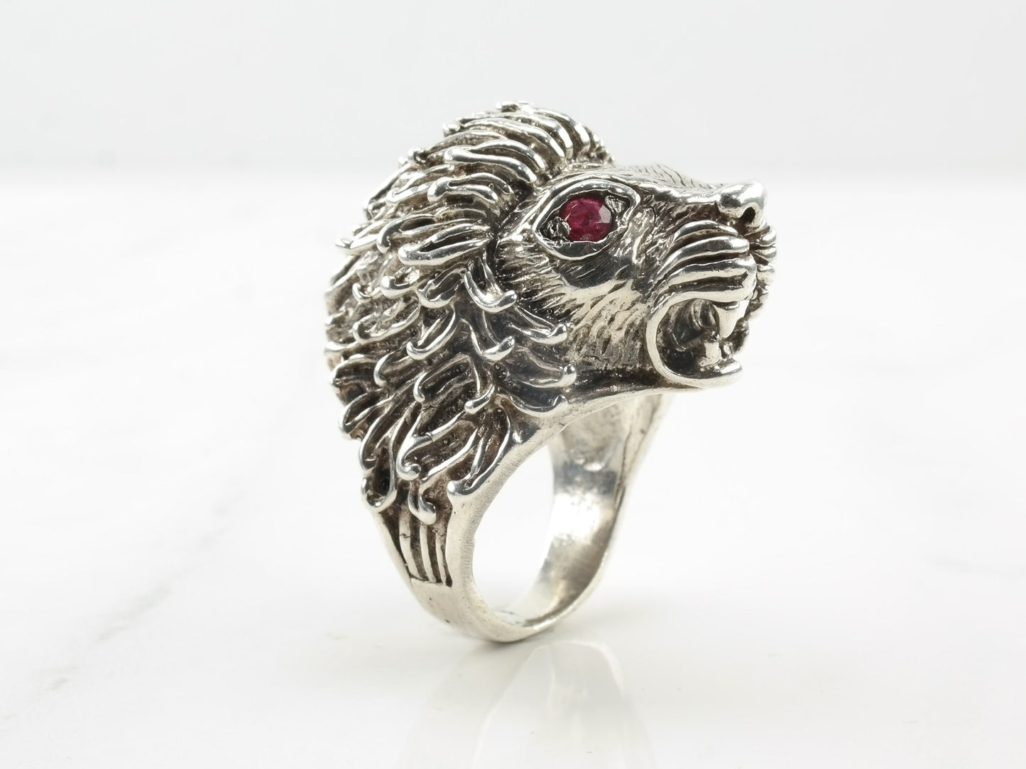 Vintage Sterling Silver Ring Ruby Lion Red Size 8 3/4