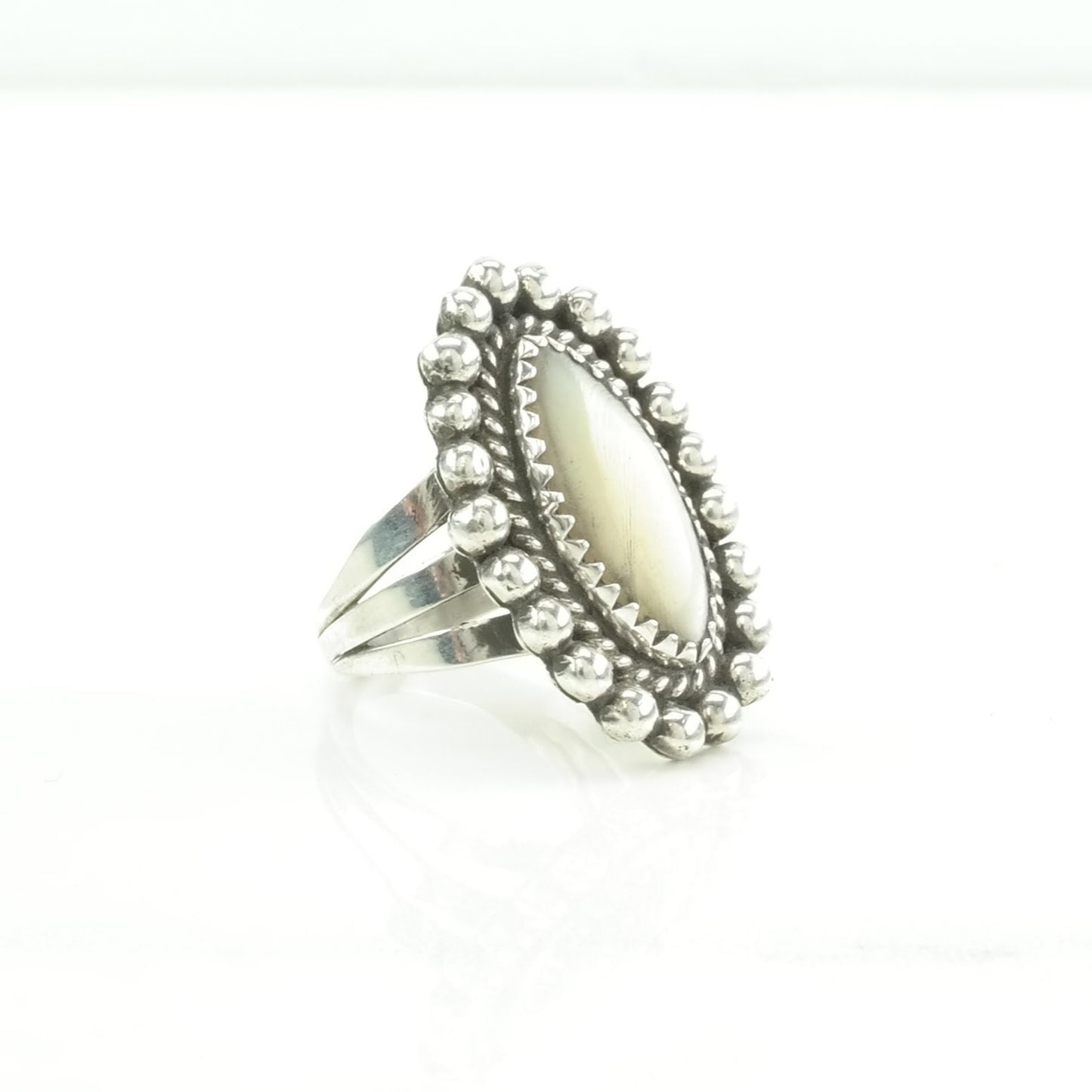 Vintage Native American Silver Ring MOP Sterling White Size 6 1/2