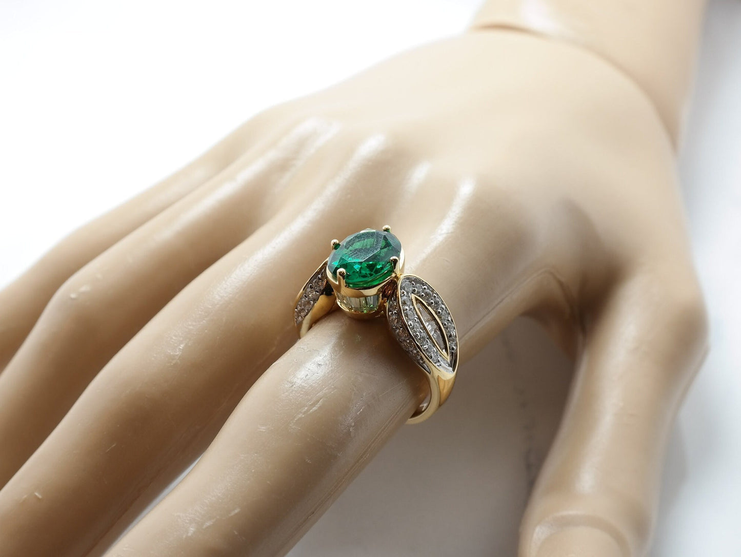 Vintage Sterling Silver Ring Green CZ Gold Plated Size 7