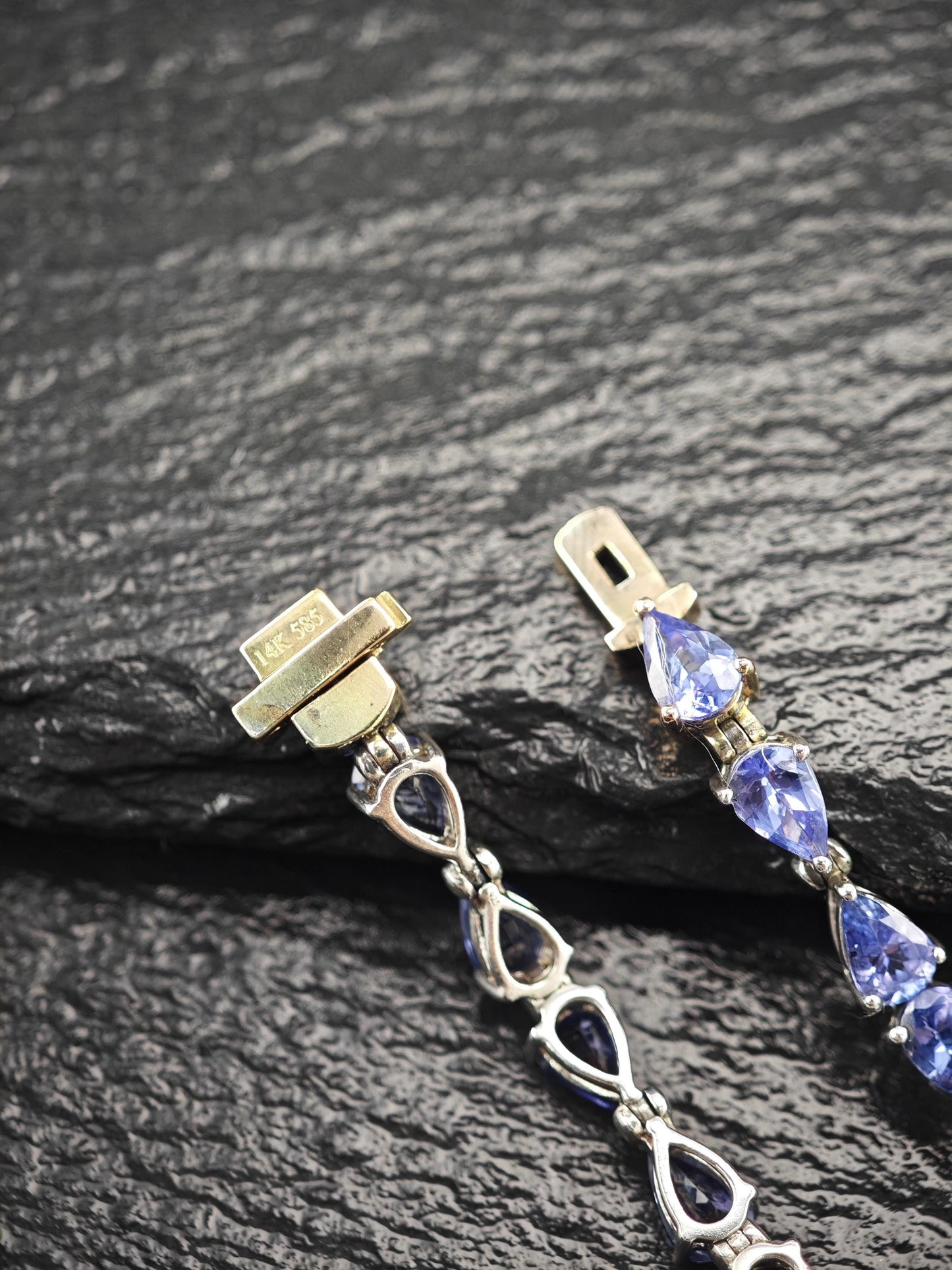 Tanzanite, 14K Gold Clasp Tennis Bracelet Sterling Silver