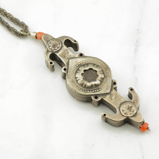 Vintage Ethnographic Sterling Silver Yamod Turkomans Coral Accent Plaque Pendant Necklace