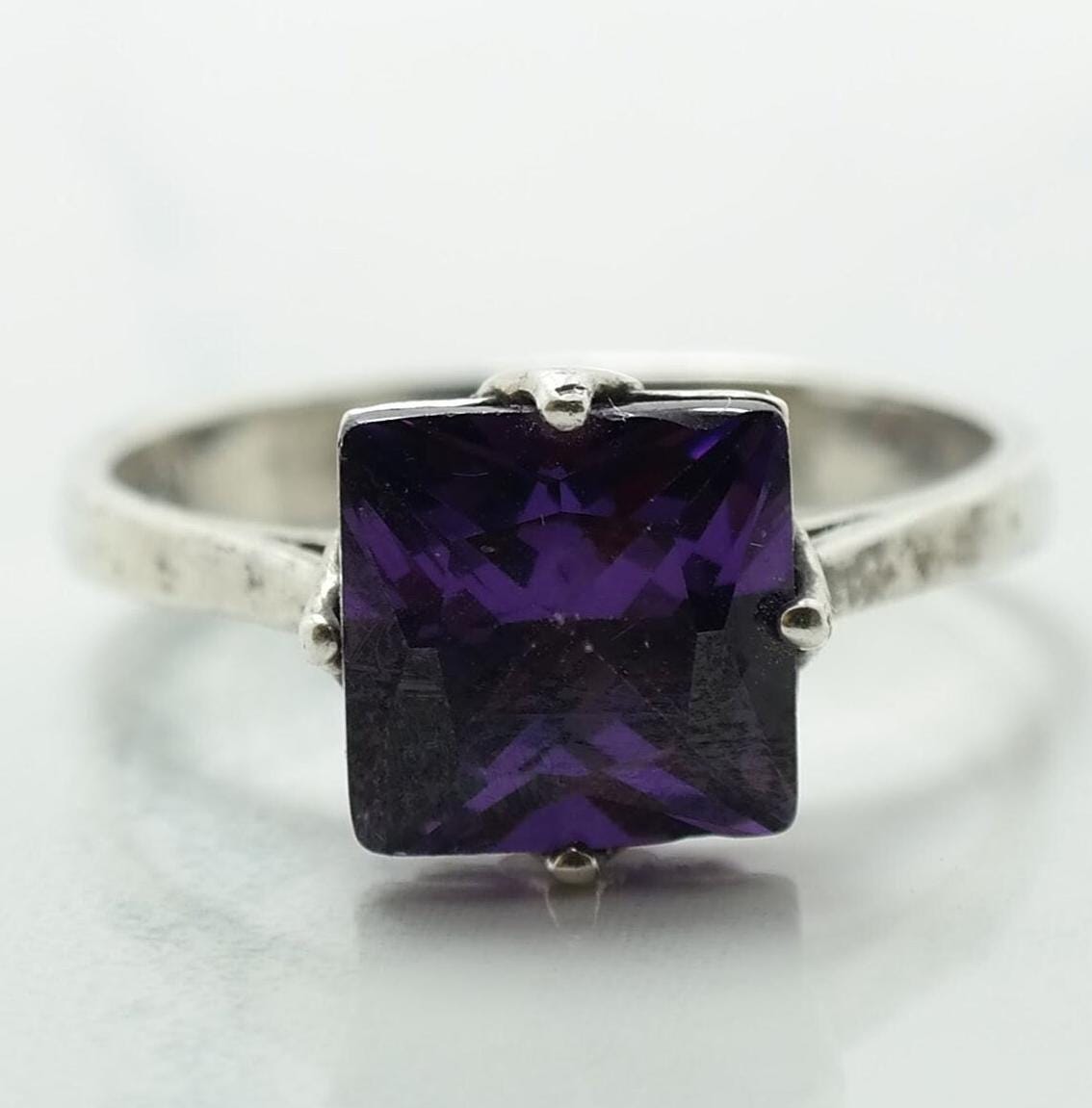 Vintage Sterling Silver Ring CZ Purple Size 6 3/4