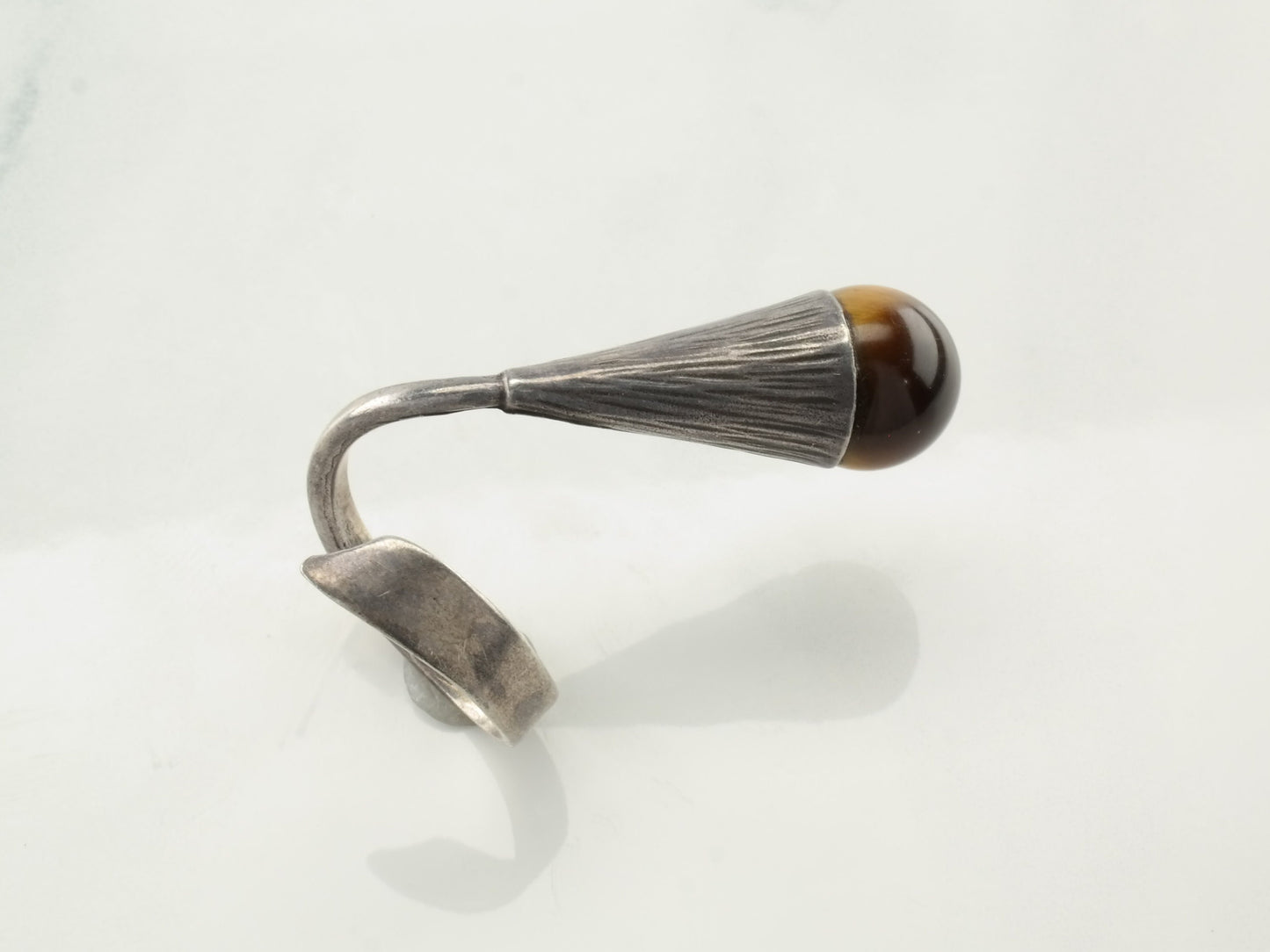 Vintage Modernist Ring Tiger's Eye Abstract Sterling Silver Size 7