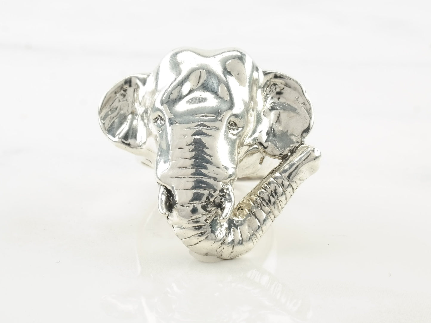 Vintage Medici Silver Ring Elephant Sterling Size 6 1/2