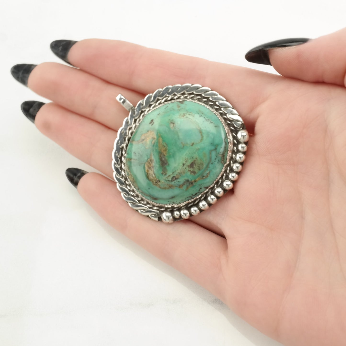 Vintage Native American Turquoise Rope Detail Sterling Silver Pendant