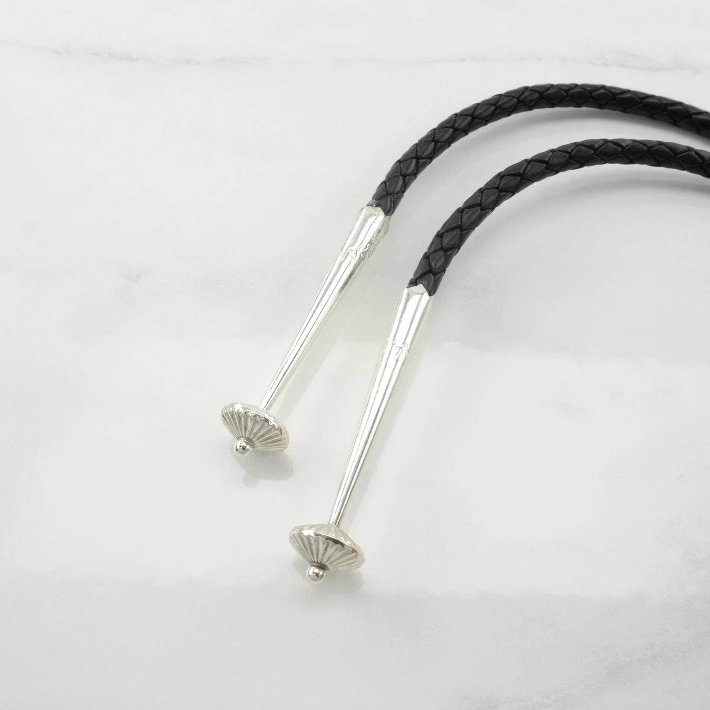 Native Sterling Silver & Kingman Turquoise Bolo Tie, Ca. 1970s N2348