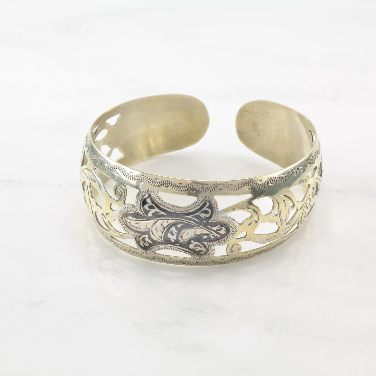 Niello Kubachi  Gold Gilded Filigree, USSR Sterling Silver Cuff Bracelet