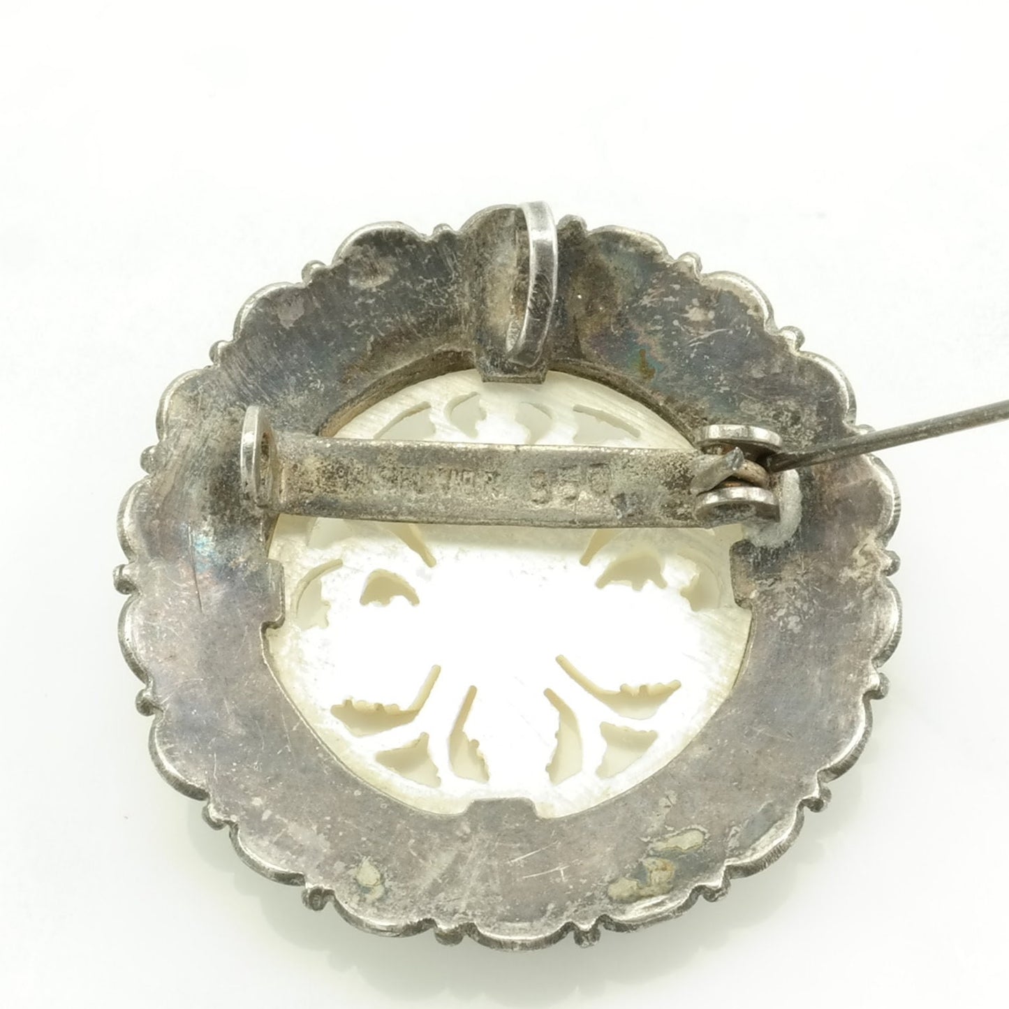 MOP Carved, Flower Sterling Silver Pendant P2400