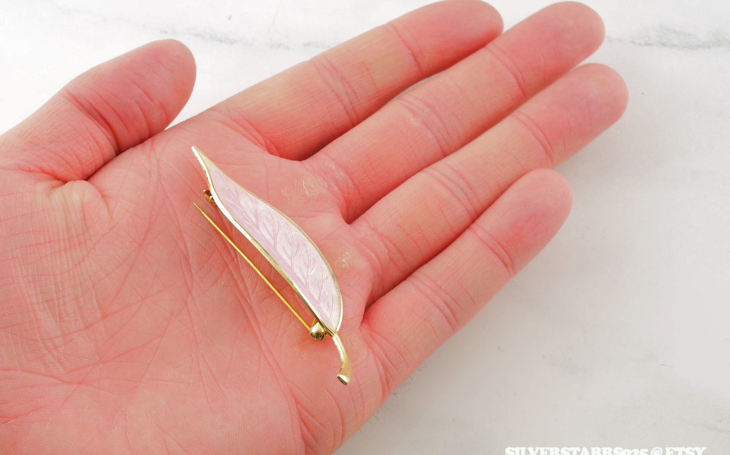 European Sterling Silver Gold Pink Enamel Leaf Brooch B1336