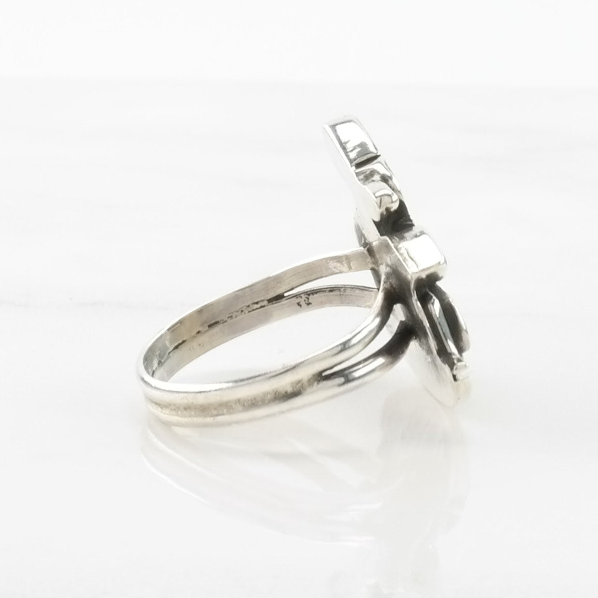 Vintage Native American Silver Ring Turquoise Inlay, Bird Sterling Blue Size 6 1/2