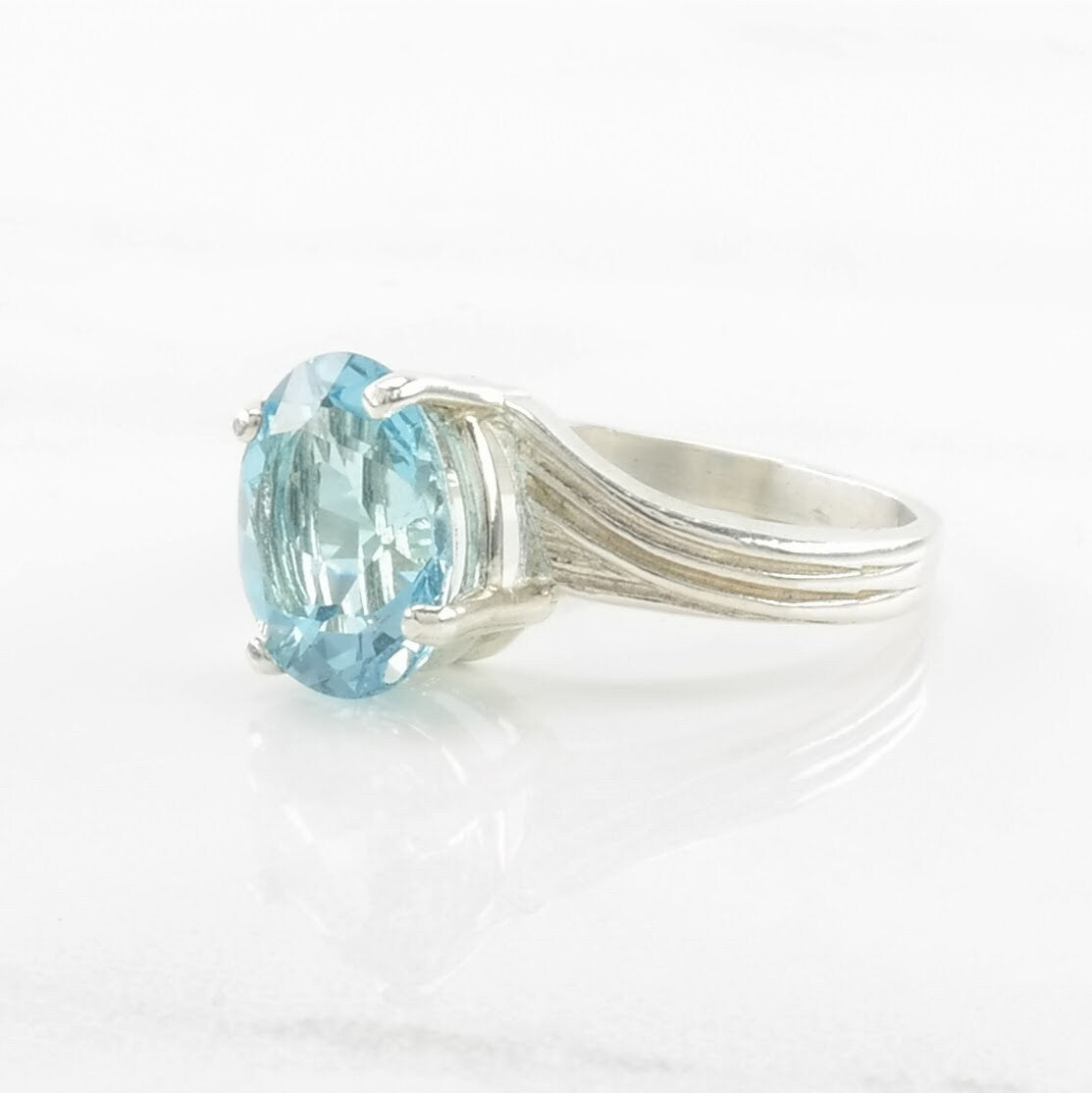 Vintage Sterling Silver Ring Topaz Wave Blue Size 6 3/4