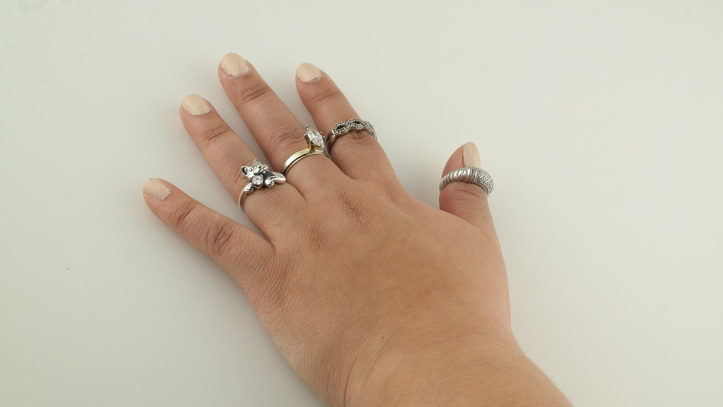 Vintage Sterling Silver Cubic Zirconia Cat Ring Size 6