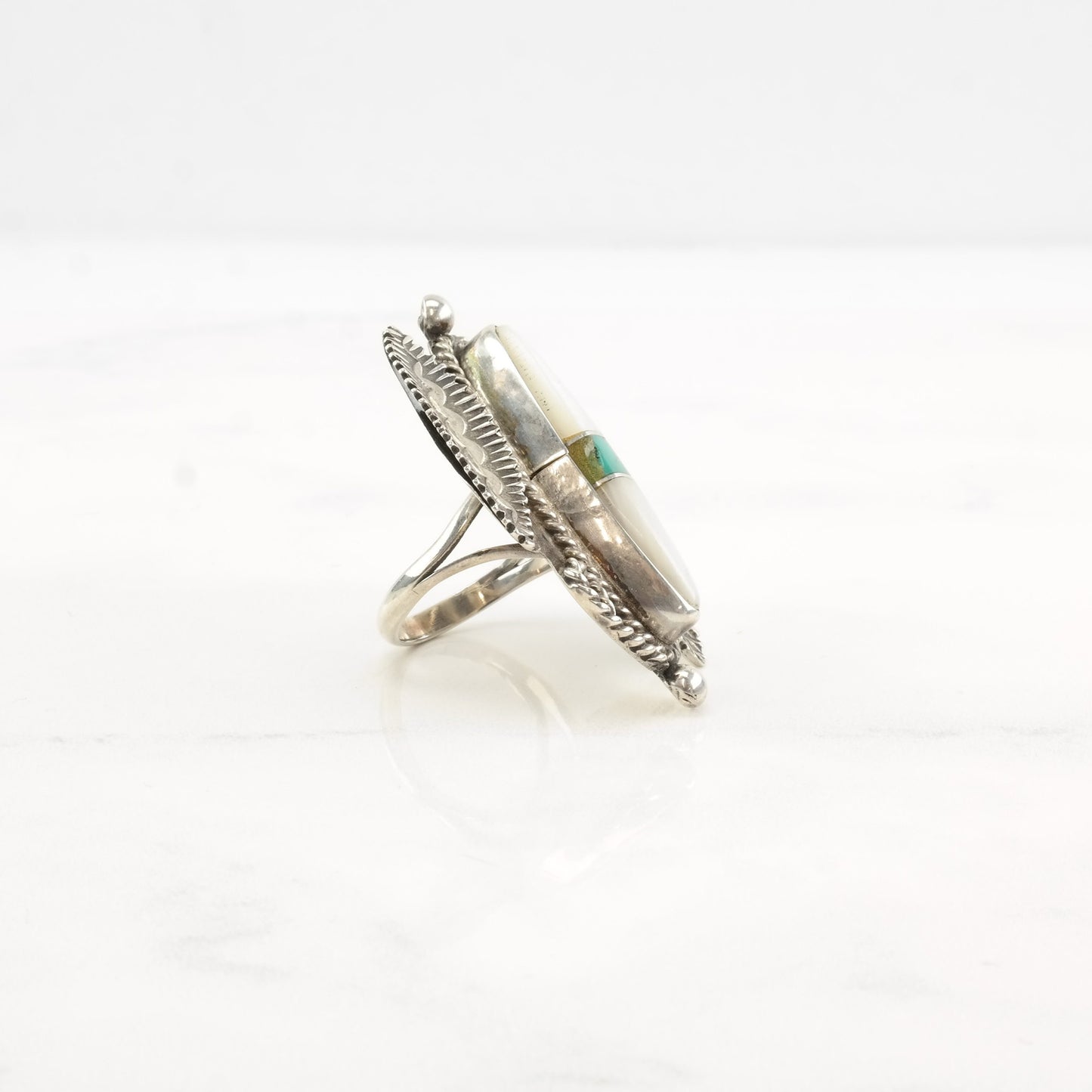 Vintage Native American Silver Ring MOP Turquoise Leaf Sterling Size 5 1/2