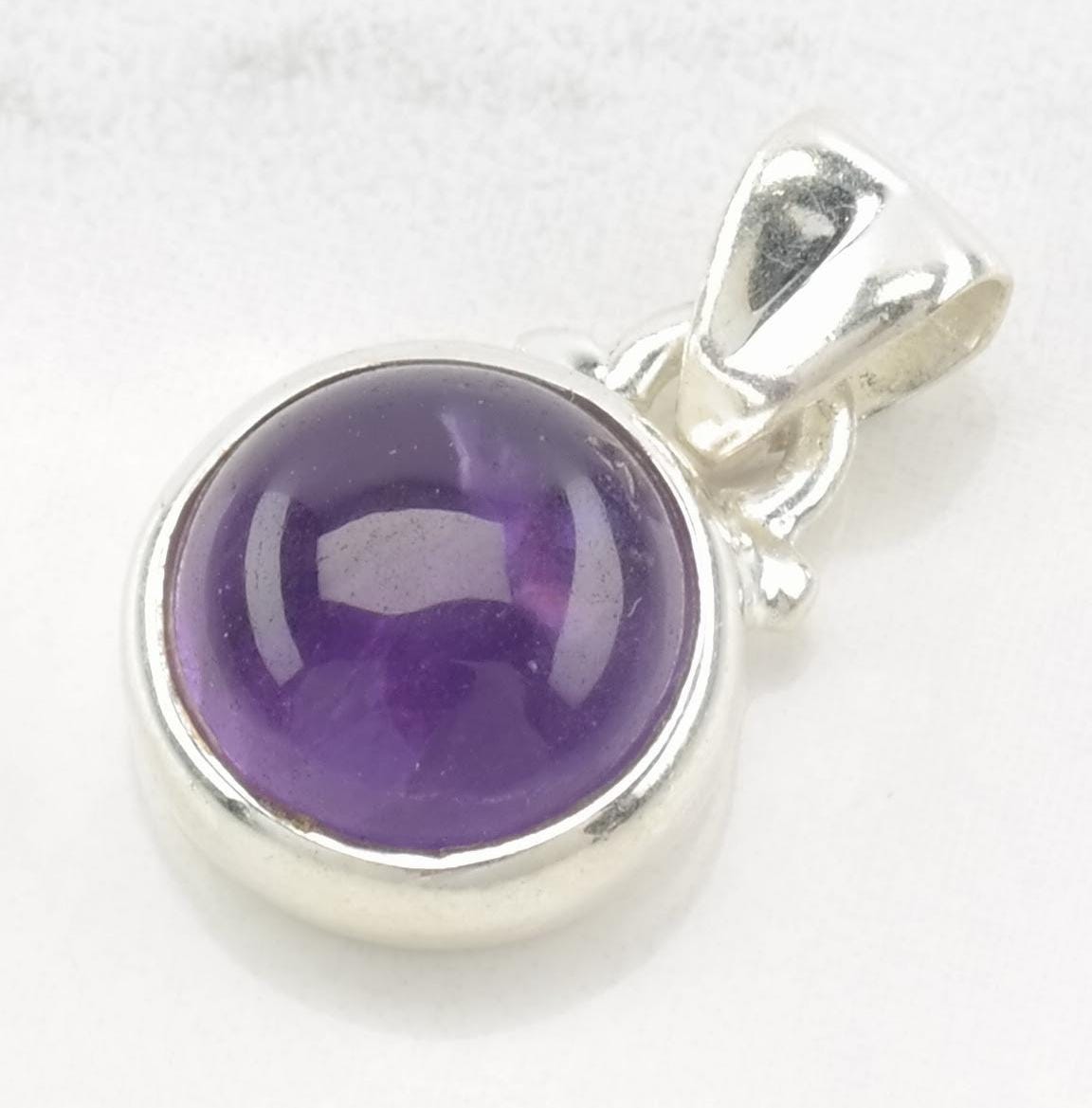 Vintage Modernist Amethyst Circle Sterling Silver Dainty Pendant