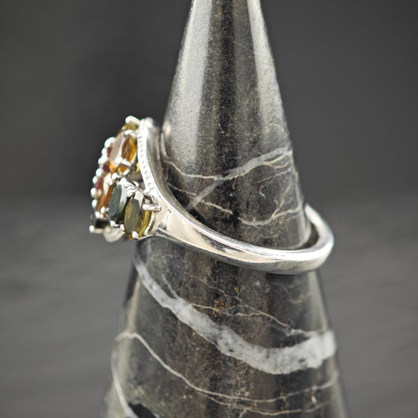 Natural Gem Flower Ring Sterling Silver Size 9