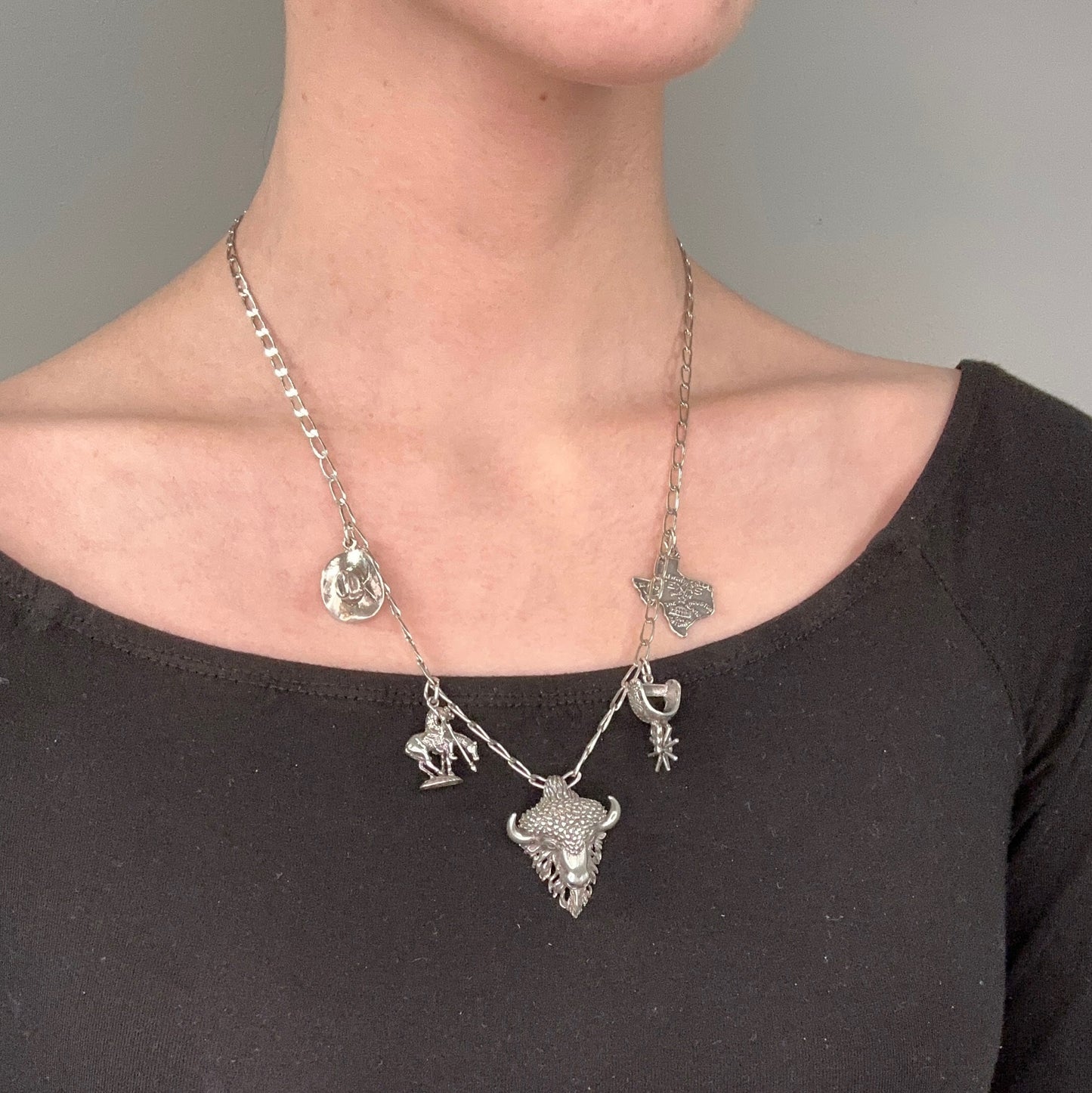 Vintage Sterling Silver Buffalo Western Charms Necklace