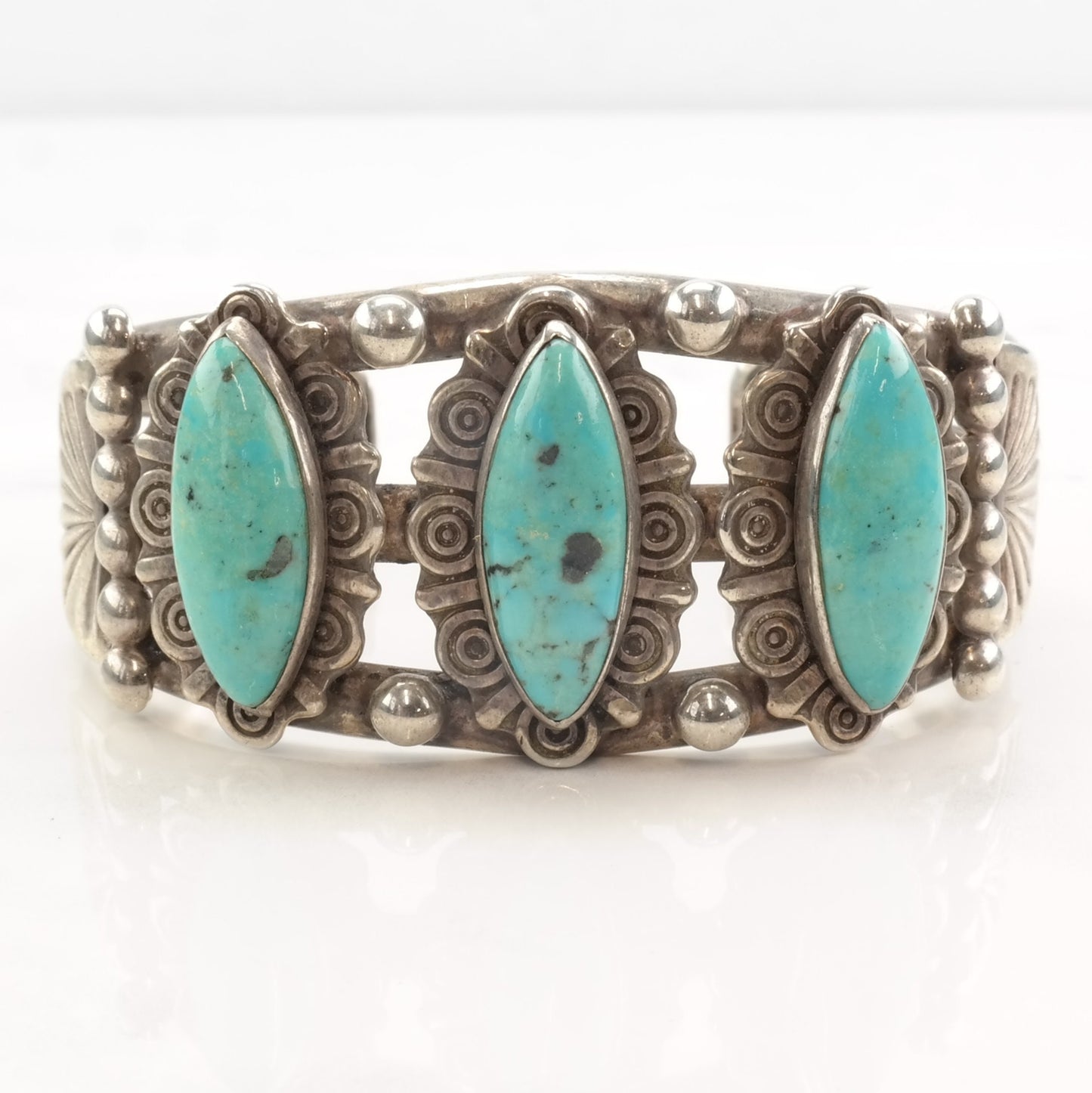 Vintage Sterling Silver & Turquoise Cuff Bracelet | Native American Jewelry | 1970s Boho Chic