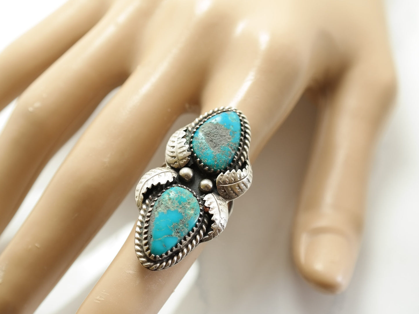 Vintage Native American Turquoise Ring, Sterling Silver Navette Ring with Leaf Design, Size 6 1/2