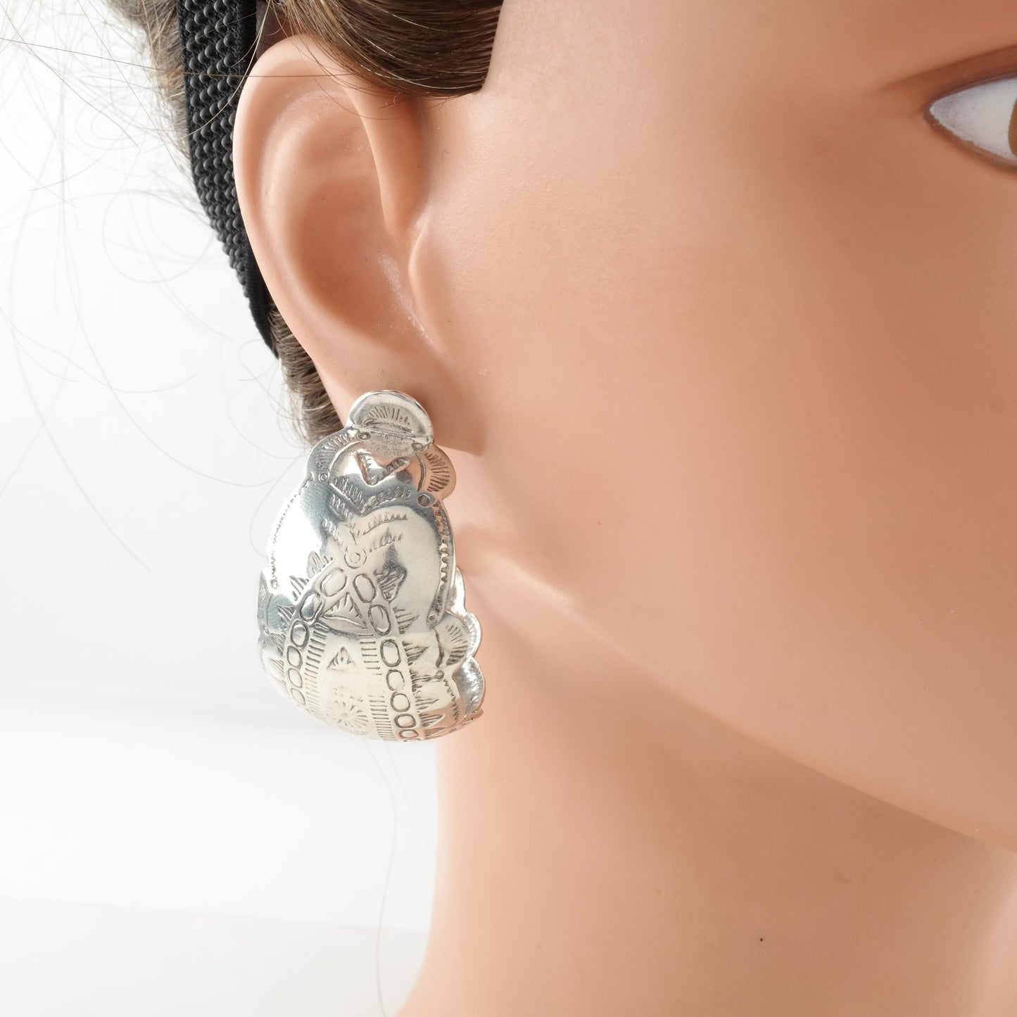 Vintage Stamped Sterling Silver Pierced C-Hoop Earrings