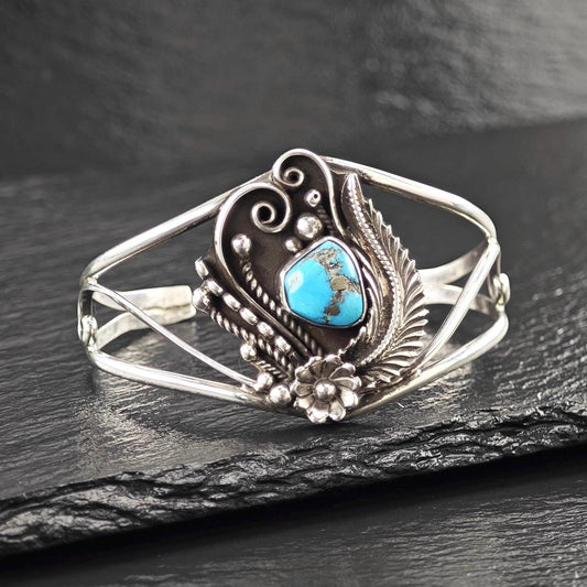 Navajo, Native American Cuff Bracelet Sterling Silver