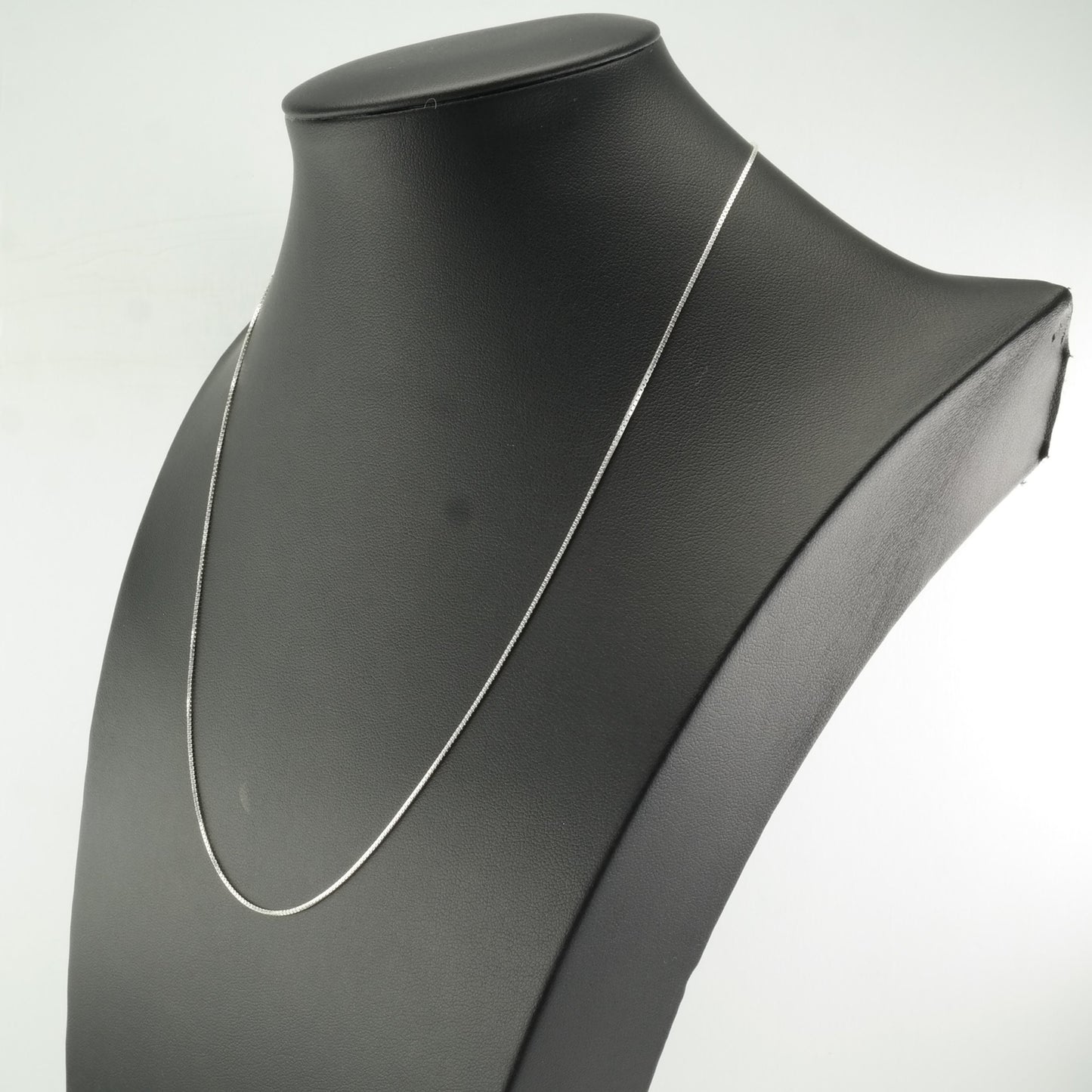 Vintage Sterling Silver 1 mm Link 20 Inch Necklace