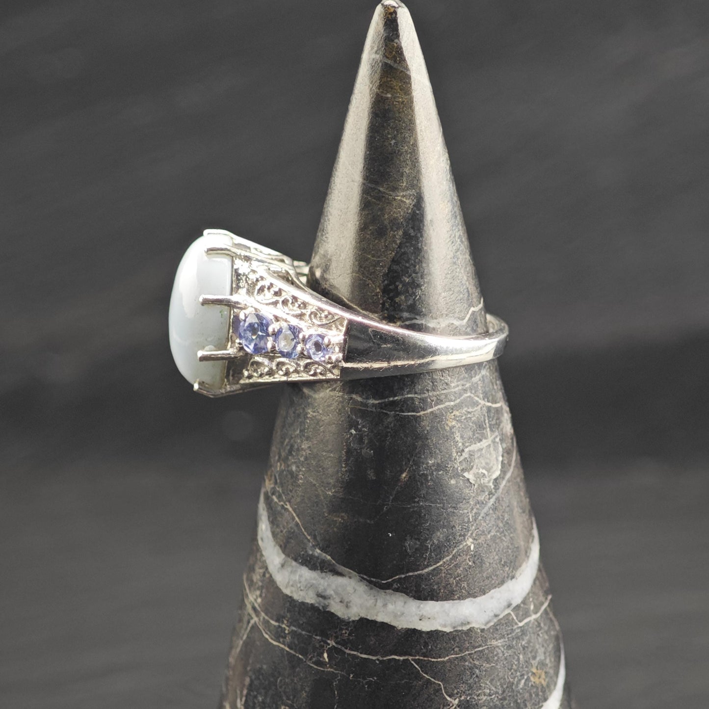 Blue Stone Tanzanite Sterling Silver Ring Sz 5 R6744