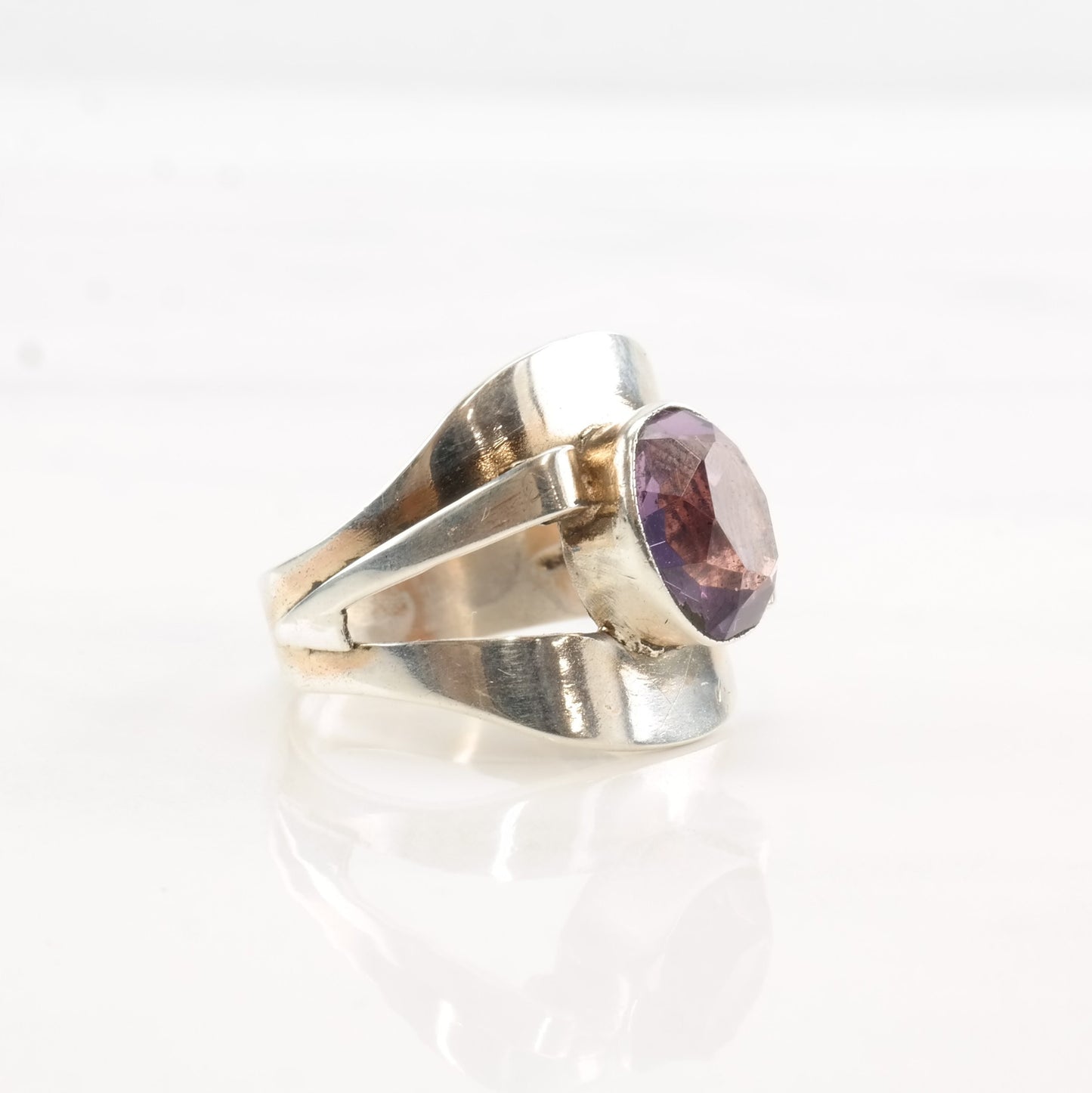 Vintage Soviet Russia Silver Ring Color Change Corundum Oval Sterling Size 7 1/4